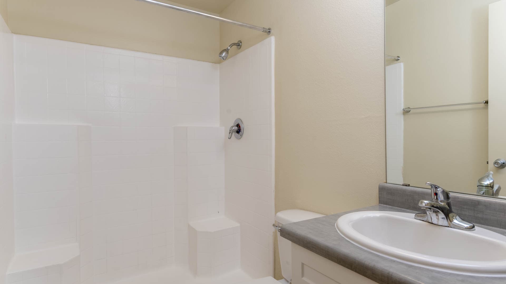 Ocean Crest Apartments 1 of 9