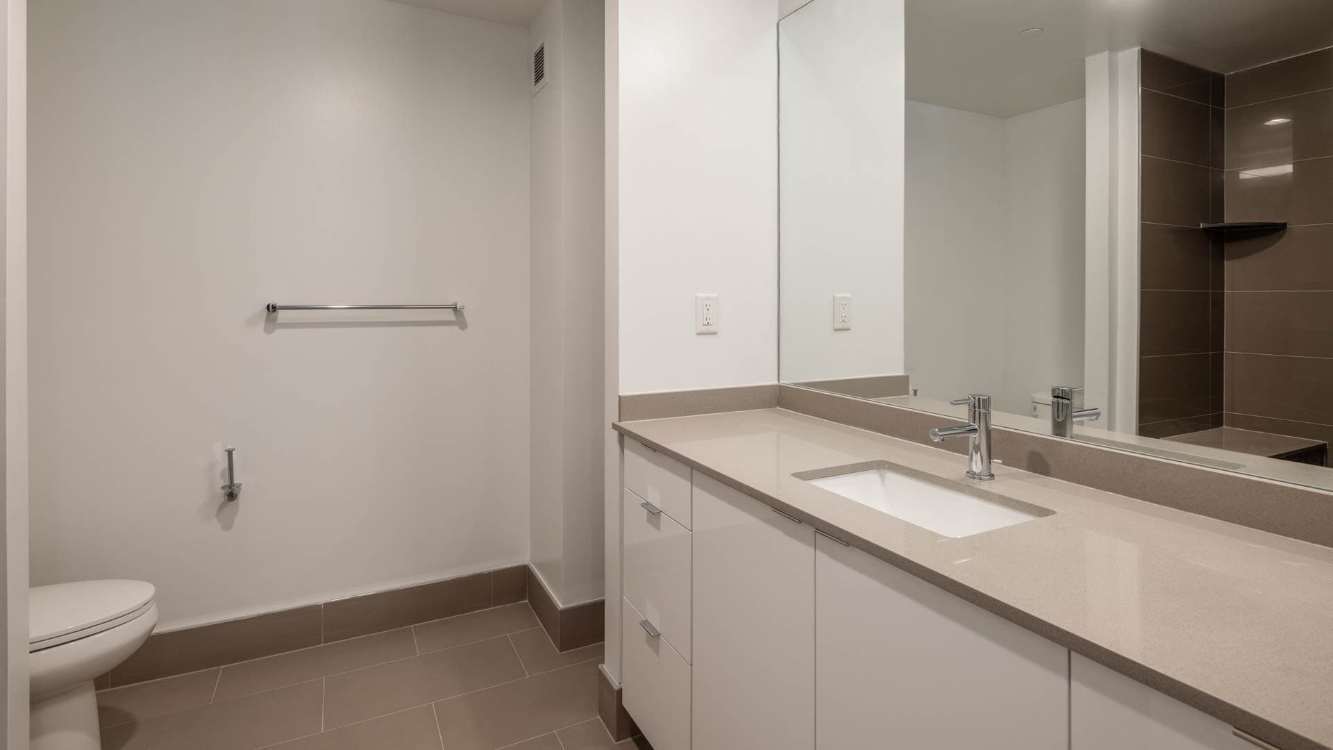Third Square Apartments 5 of 10