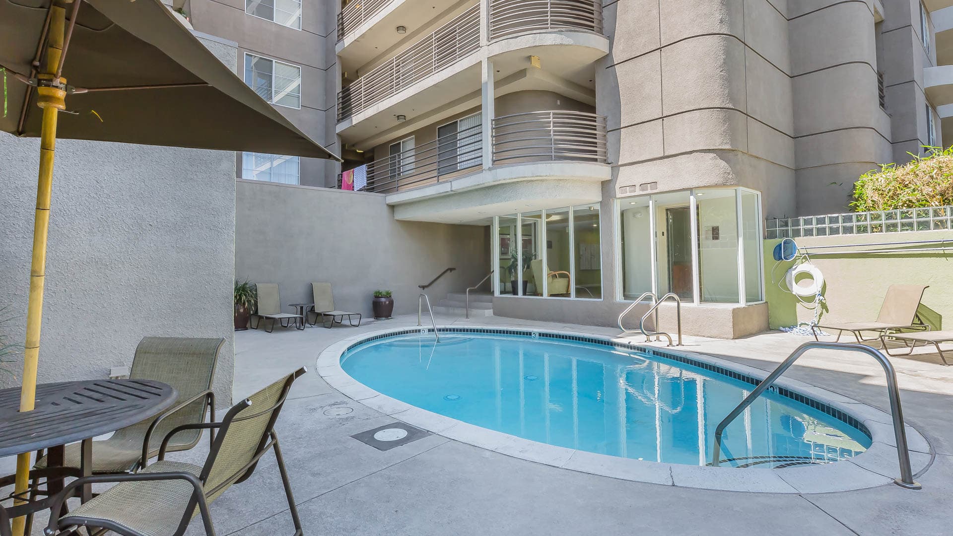 The Cleo Apartments 18 of 23