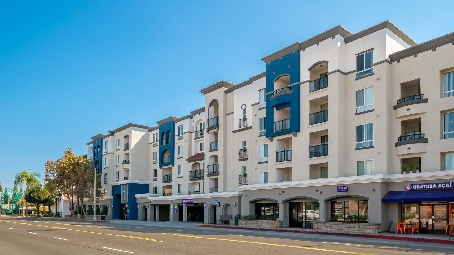 City Pointe Apartments 1 of 28