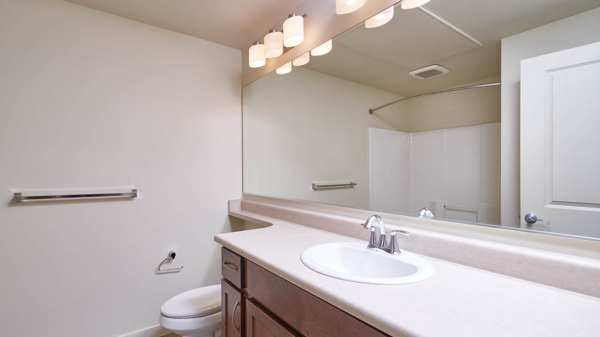 The Reserve at Town Center Apartments 6 of 9