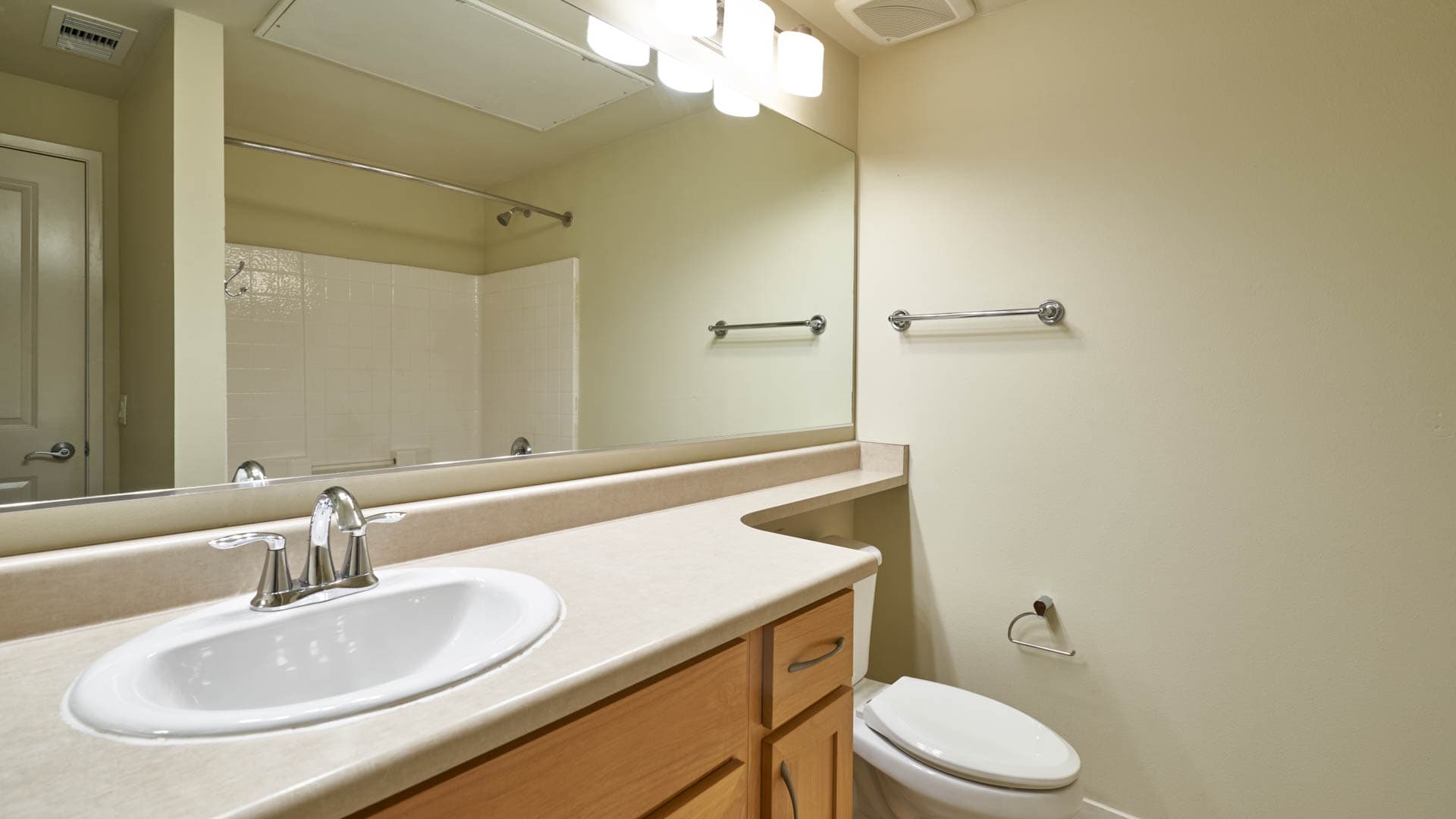 The Reserve at Town Center Apartments 6 of 8