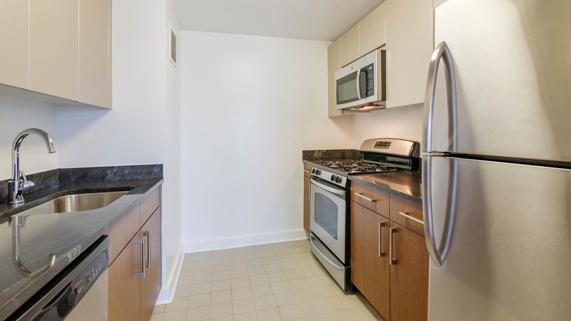 The Brooklyner Apartments 2 of 6