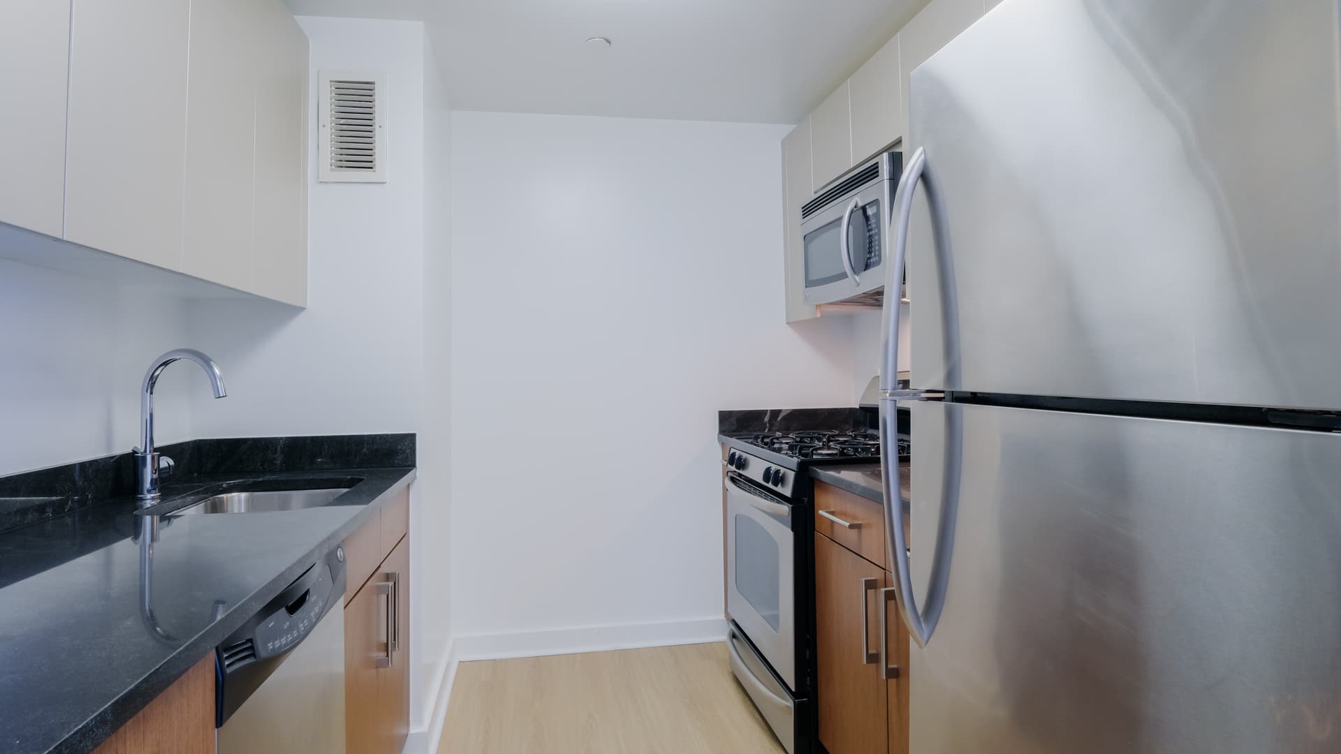 The Brooklyner Apartments 4 of 7