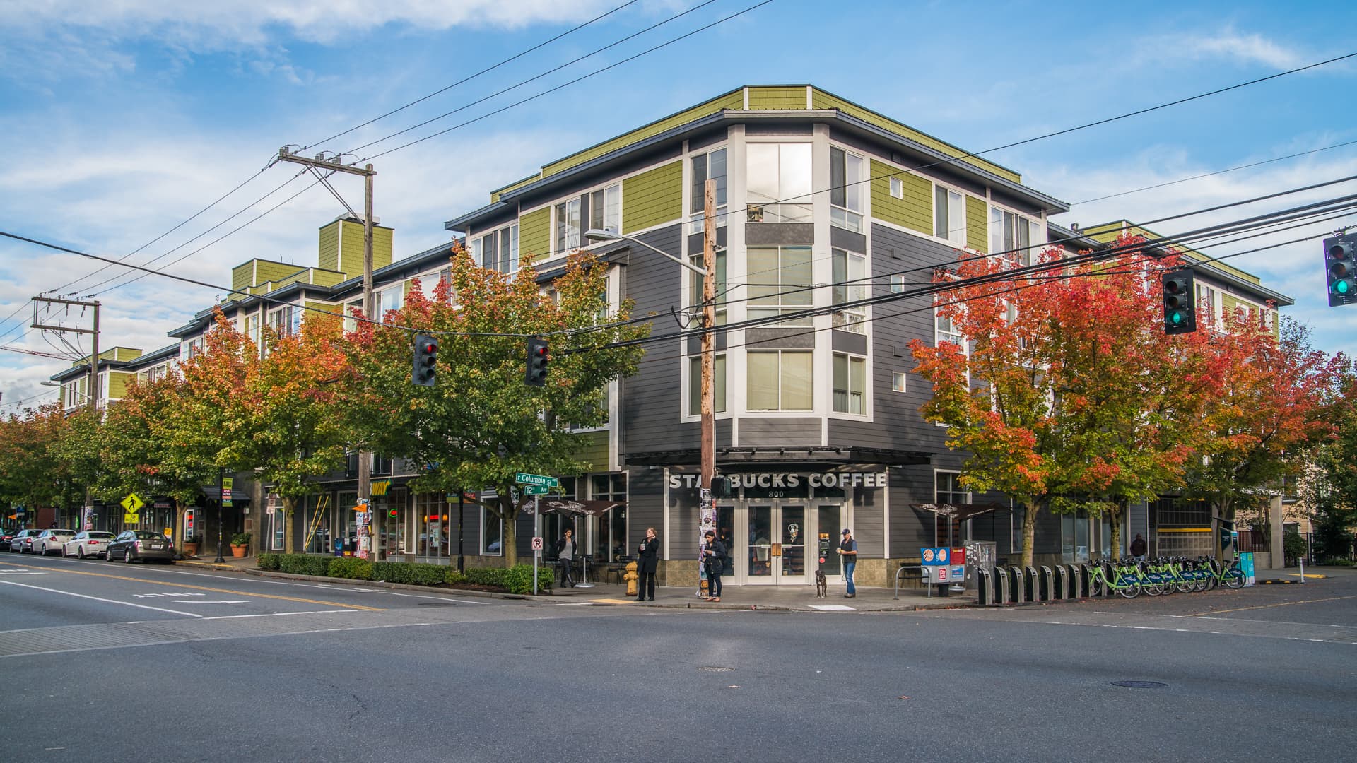 Rianna Apartments 1 of 8