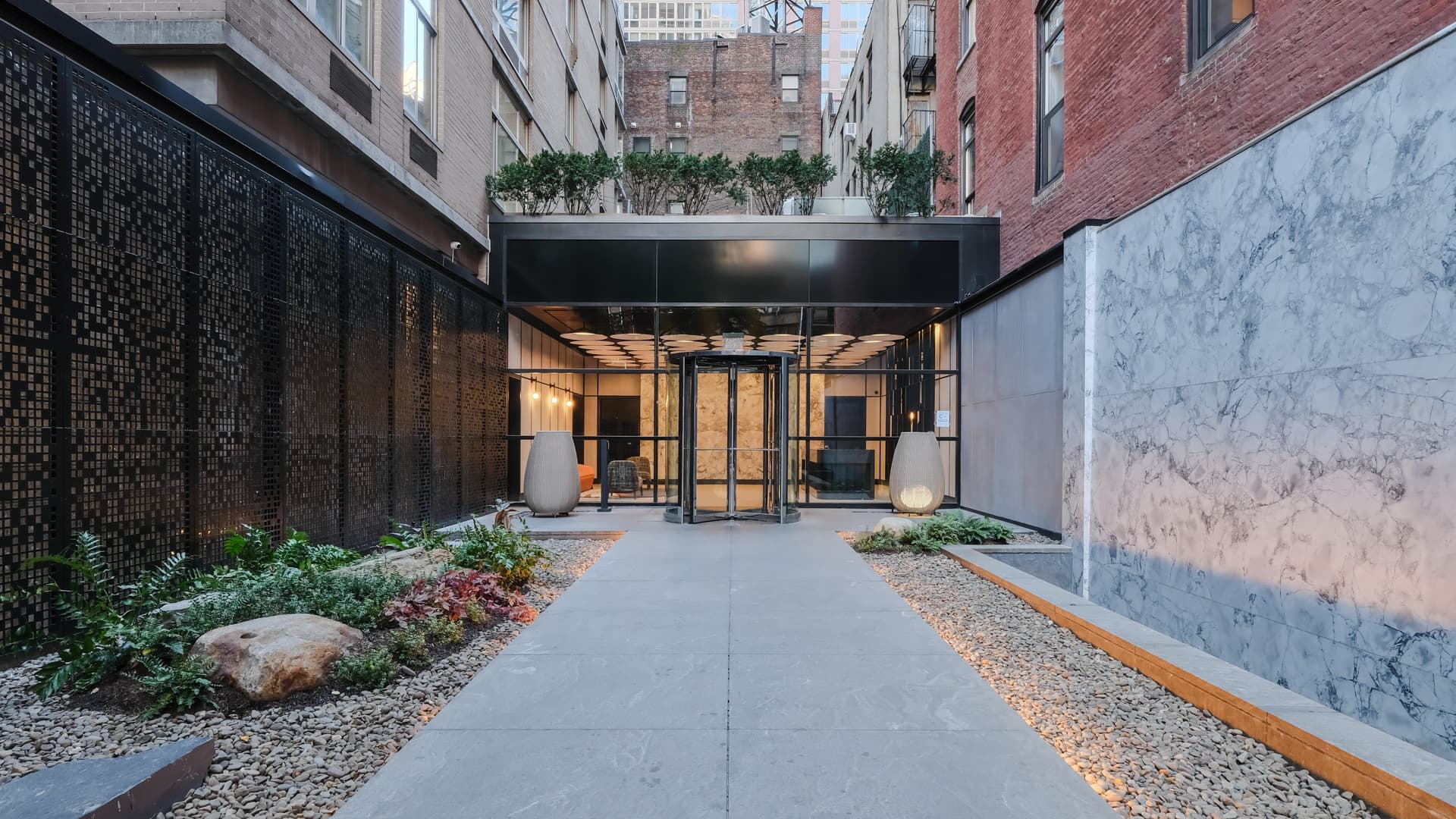 777 6th Avenue Apartments 51 of 72