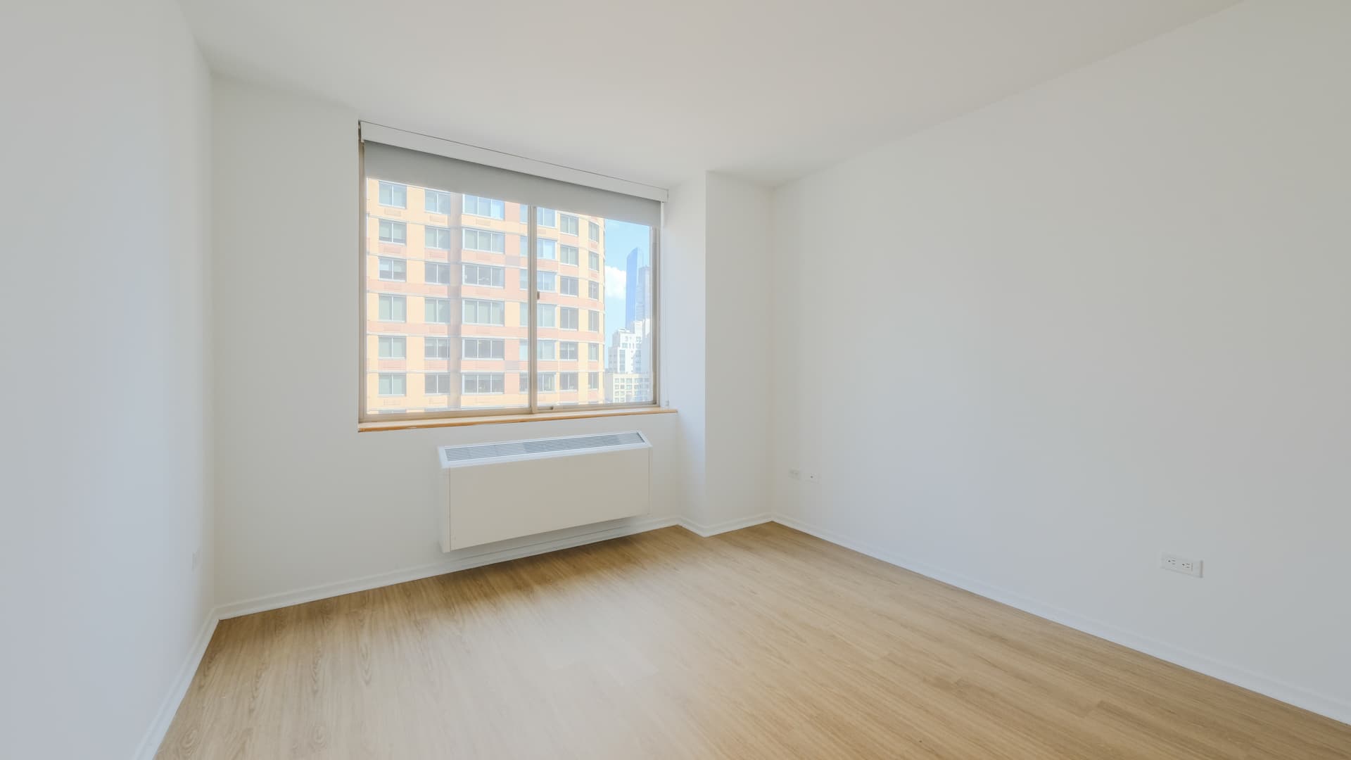 777 6th Avenue Apartments 5 of 13