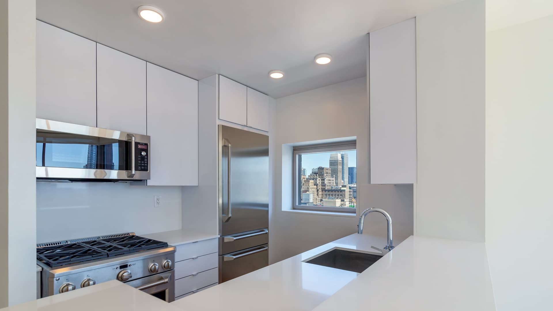 777 6th Avenue Apartments 1 of 13