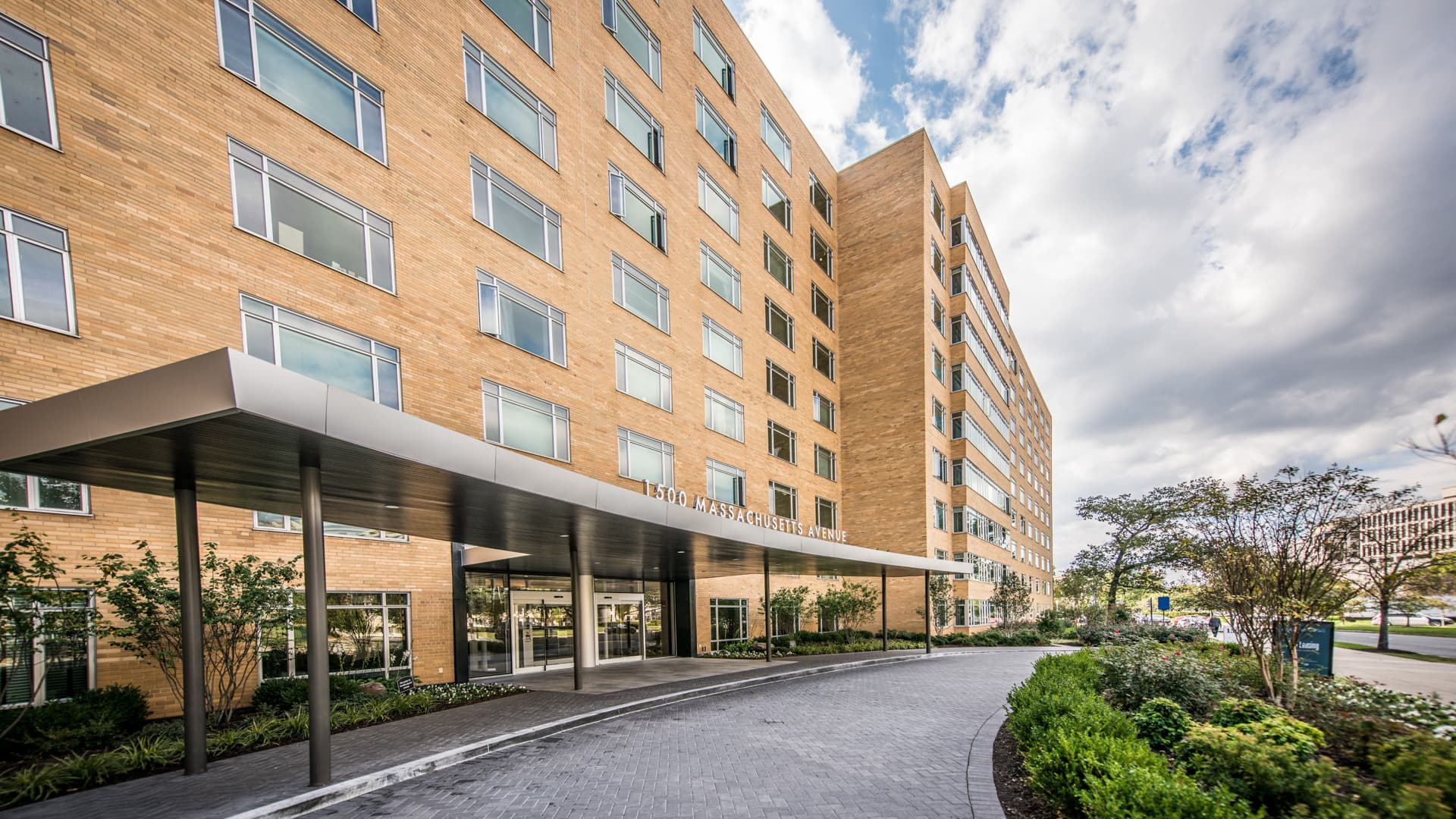 1500 Mass Apartments 1 of 37