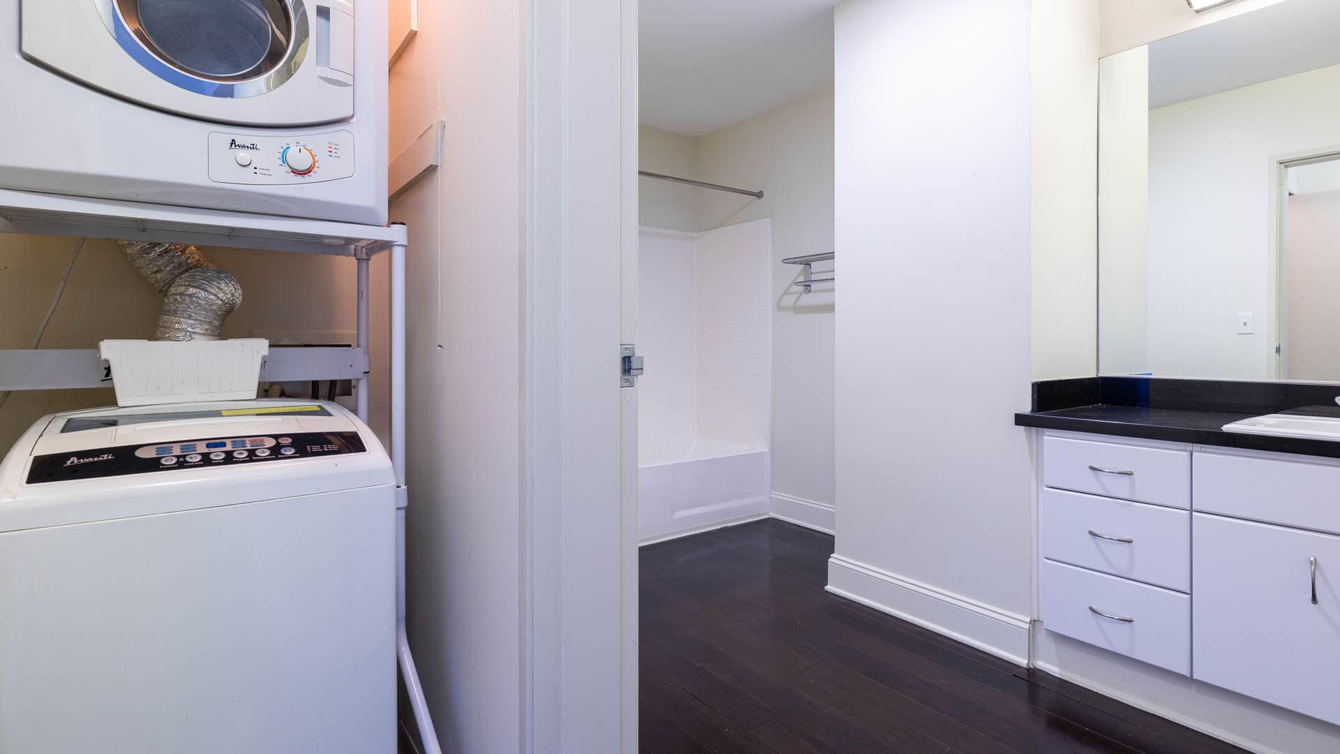 Pegasus Apartments 5 of 11