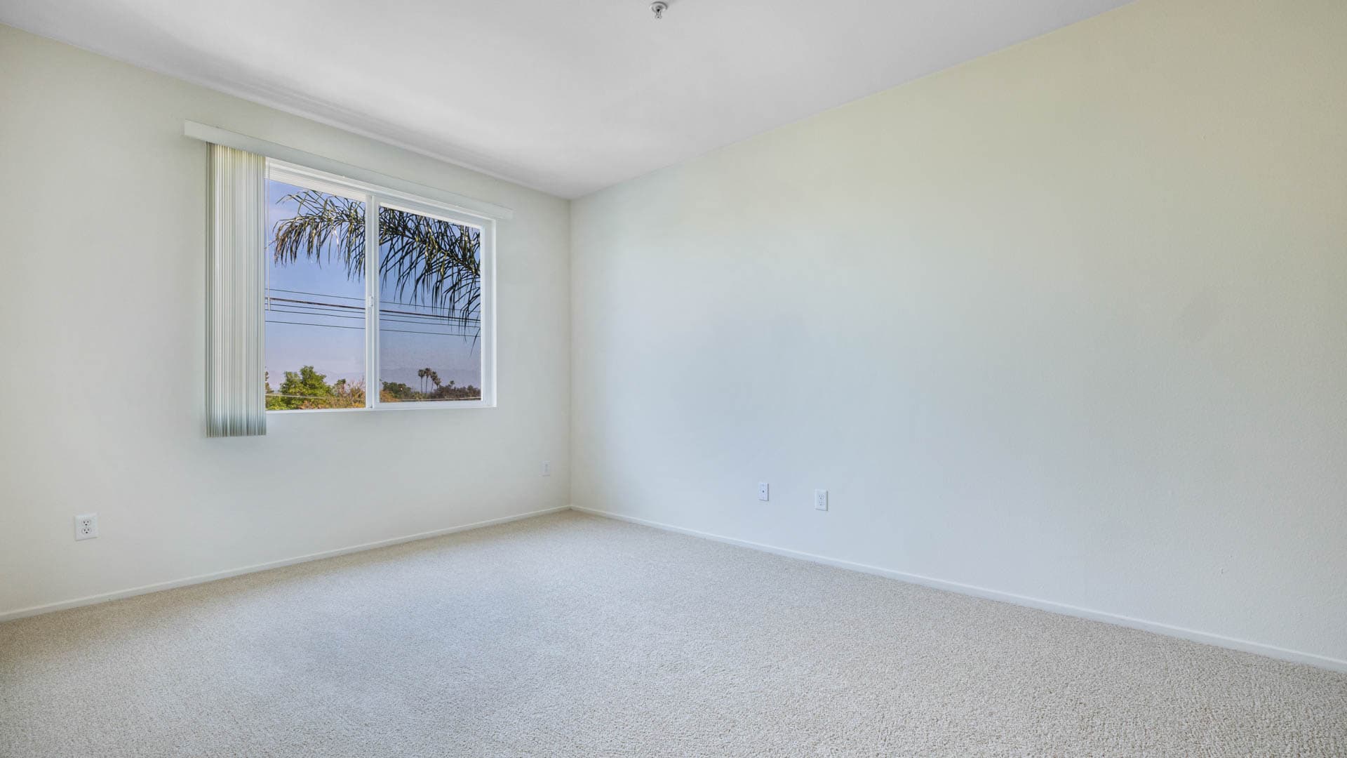 Lindley Apartments 2 of 3