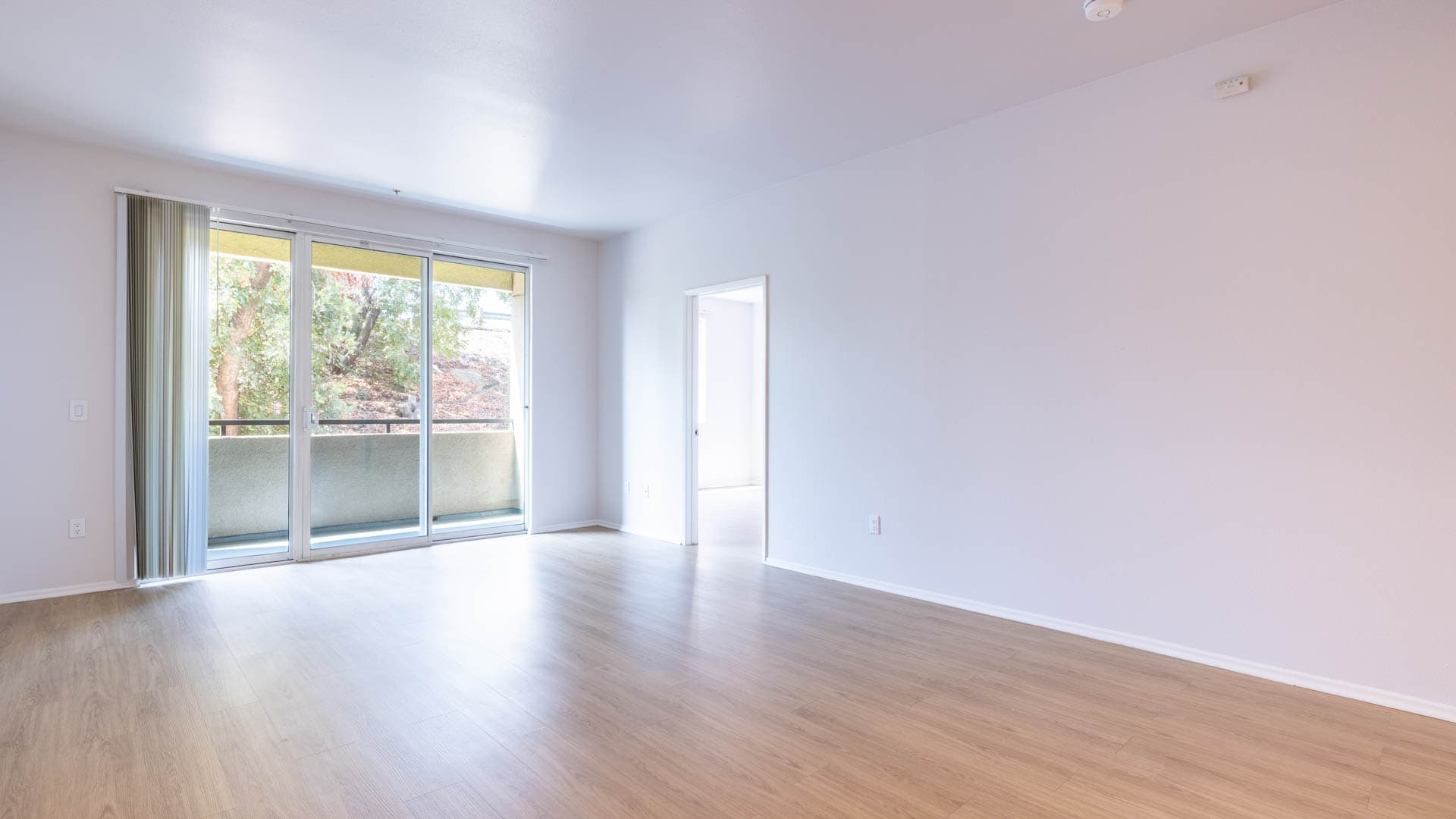 Lindley Apartments 7 of 12