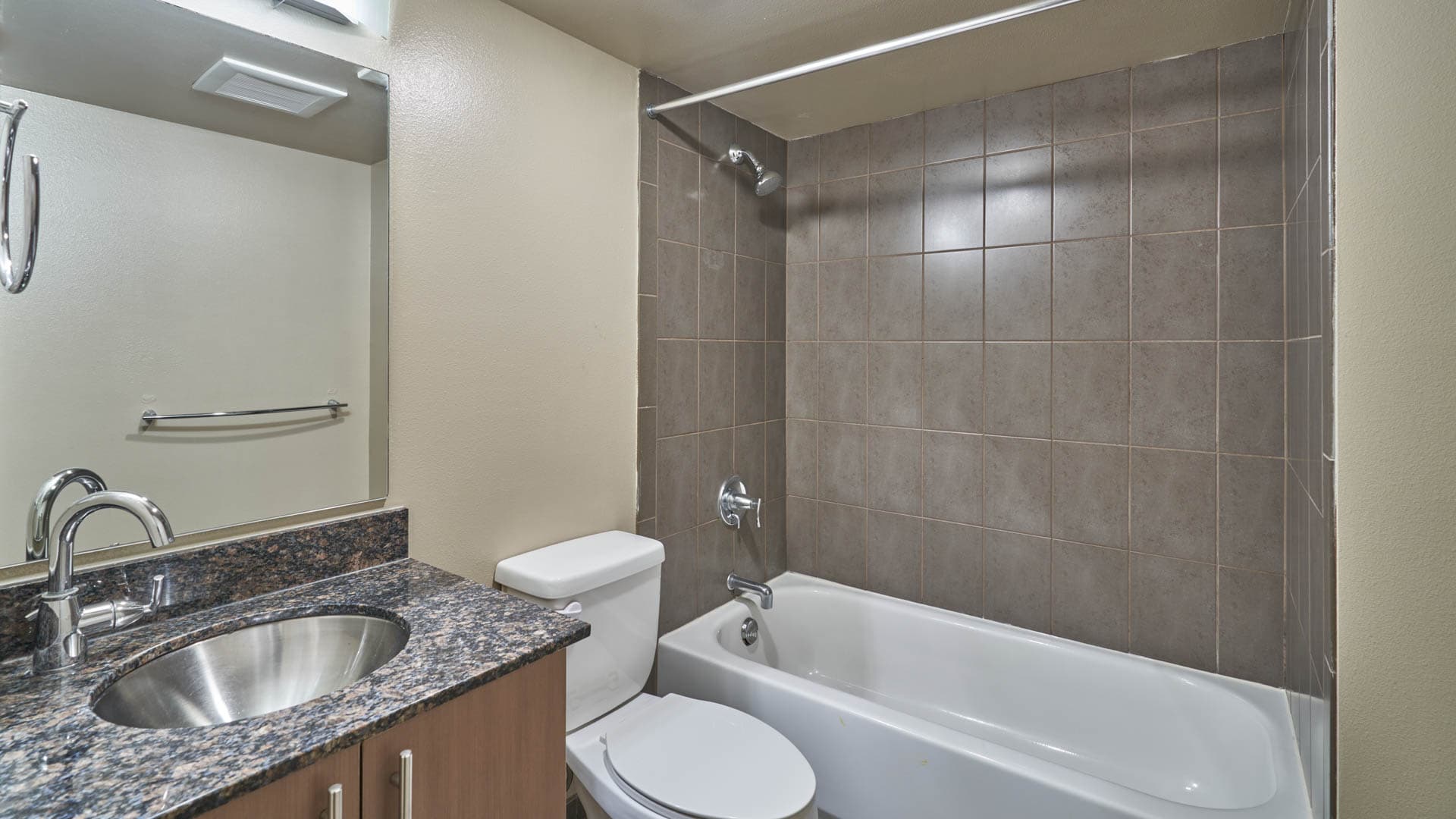 Moda Apartments 29 of 59