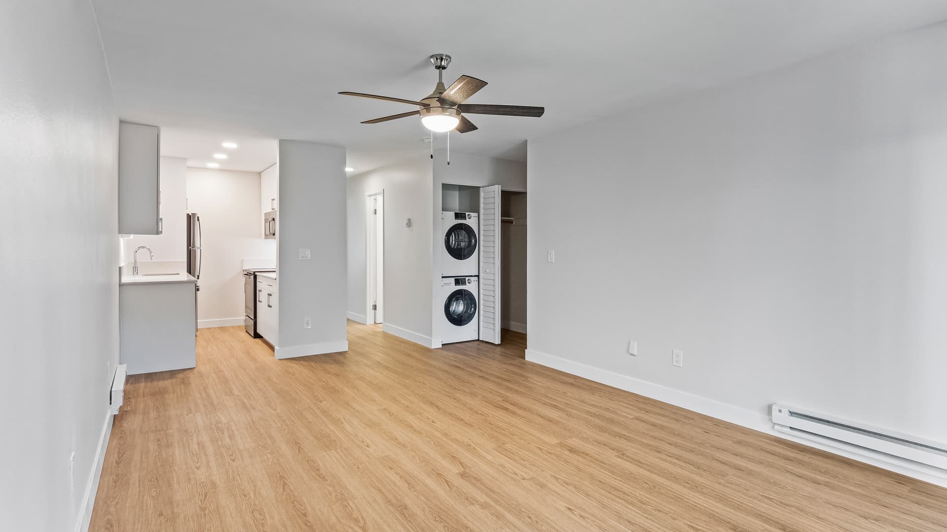 The Arches Apartments 3 of 7