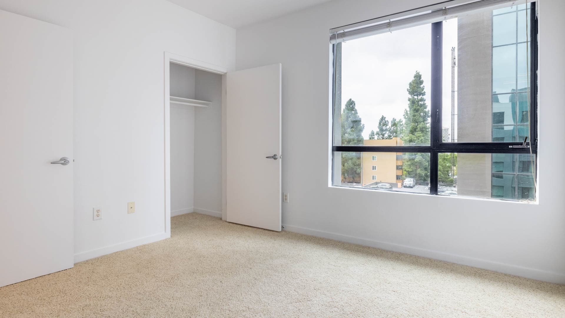 Hikari Apartments 3 of 9