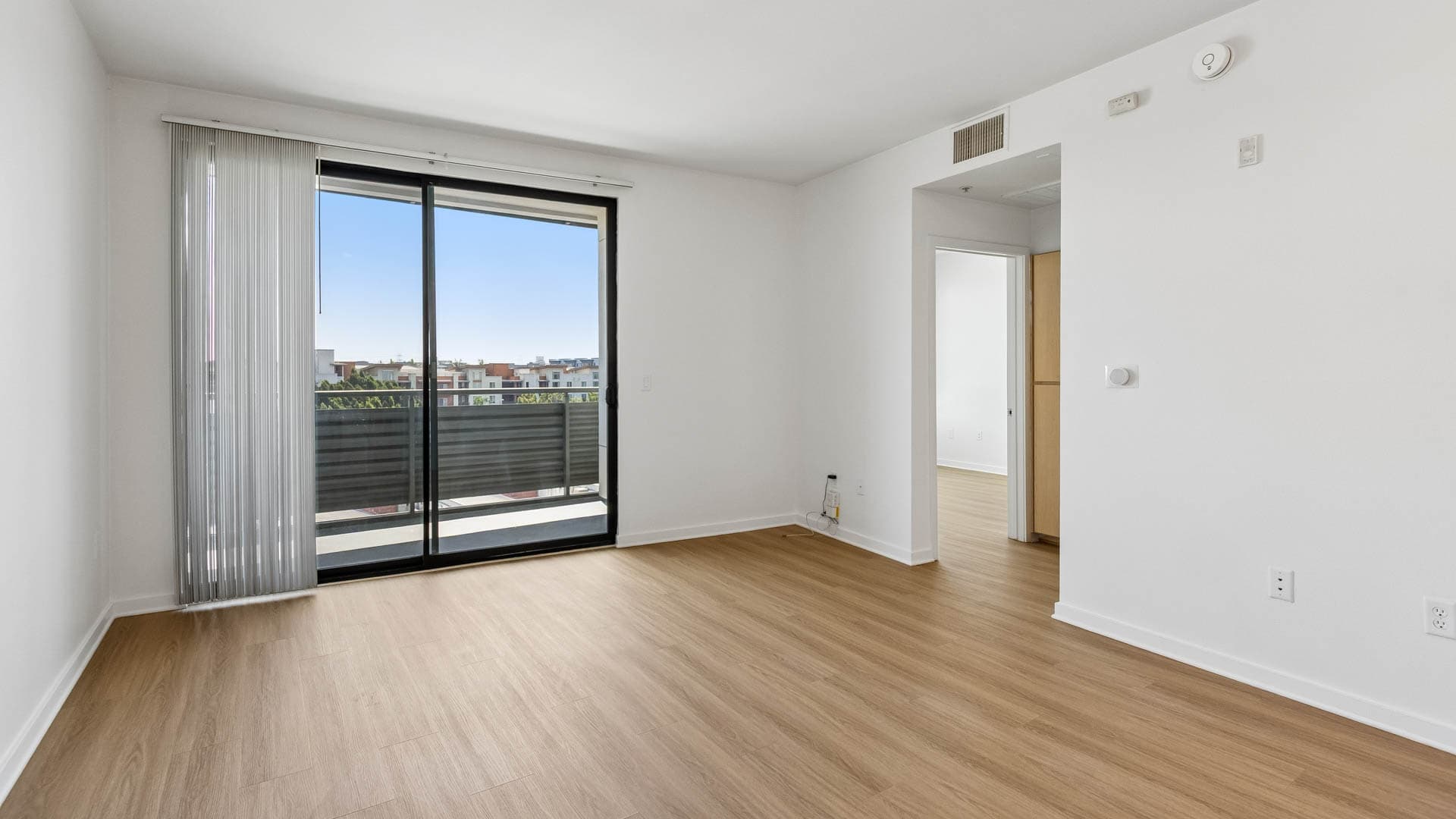 Hikari Apartments 7 of 28