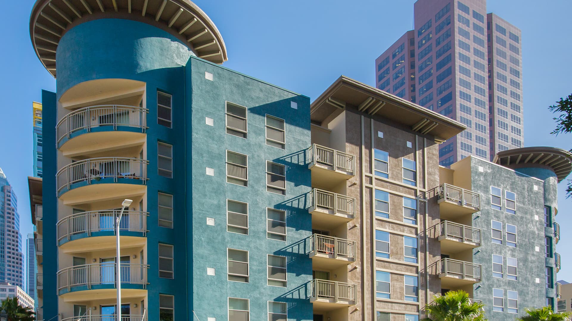 Glo Apartments 2 of 65