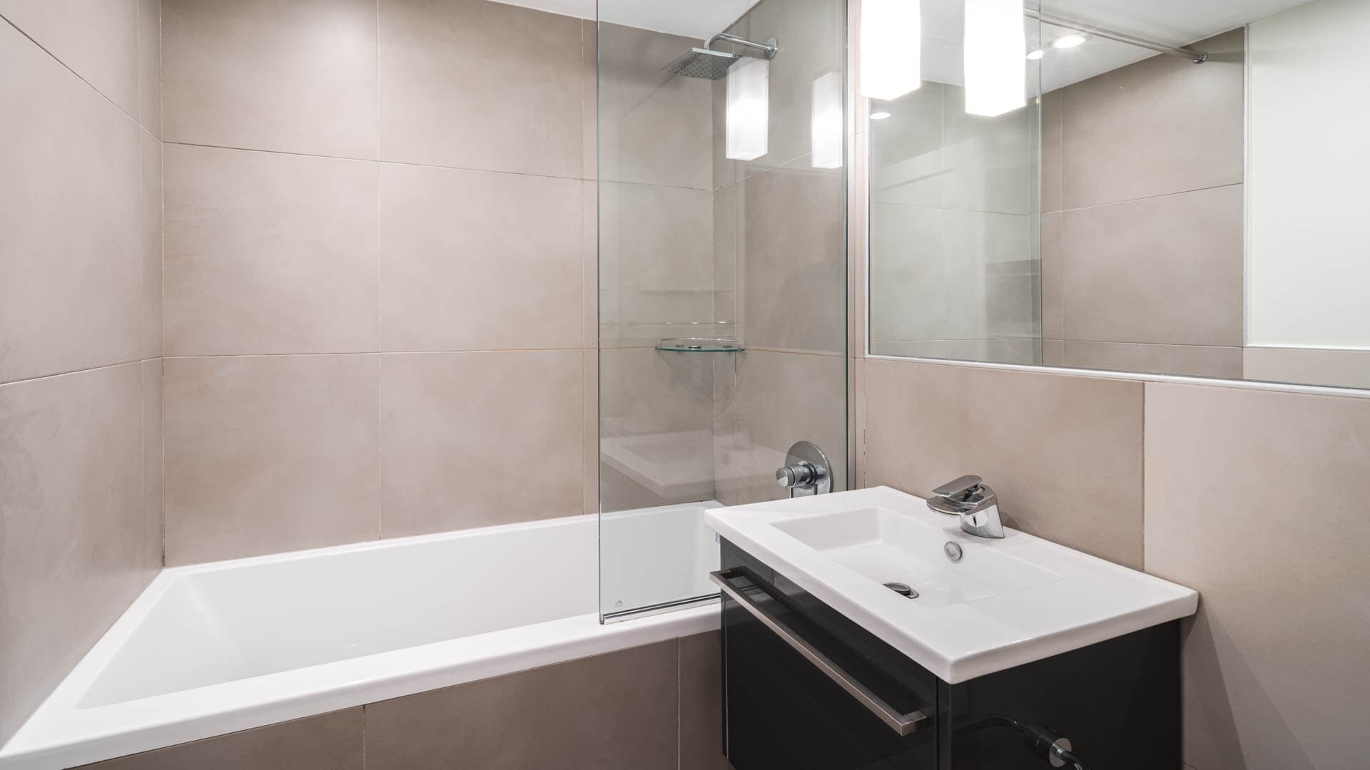 Mantena Apartments 4 of 7
