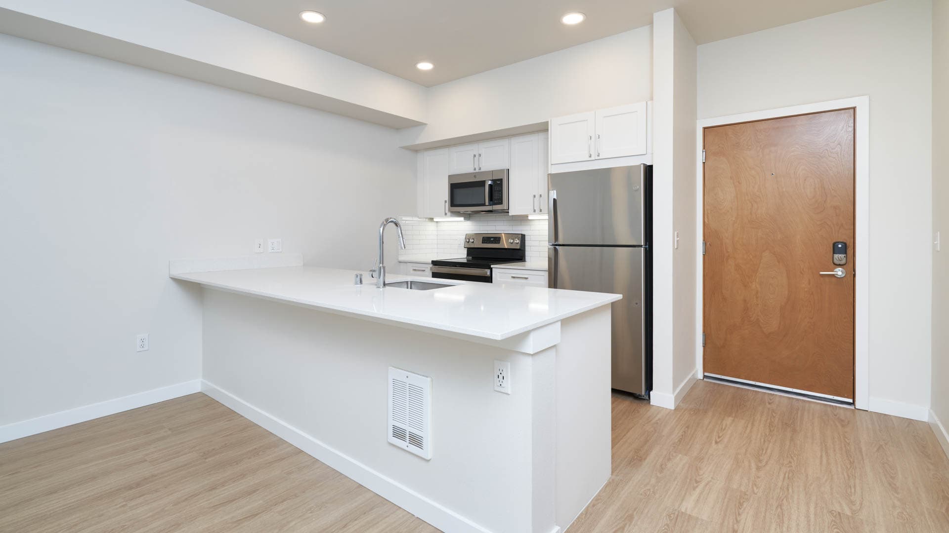 Veloce Apartments 11 of 57