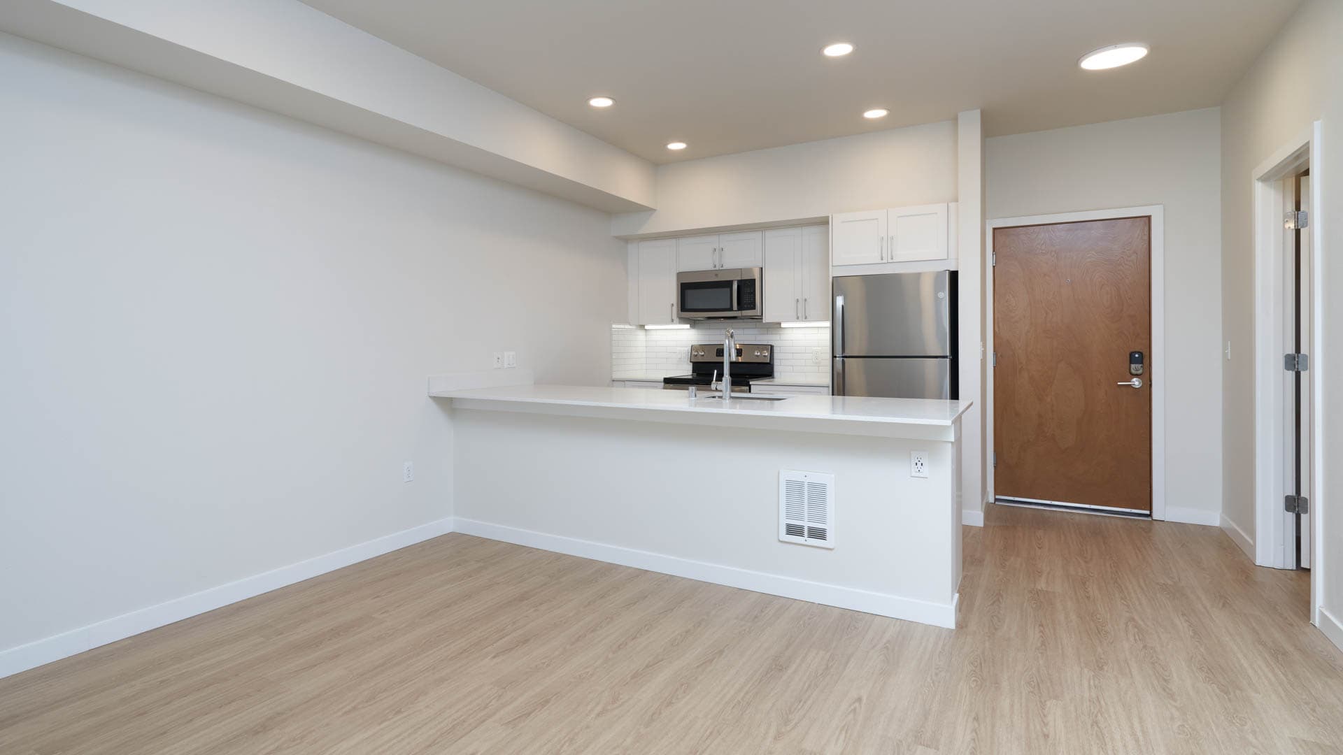 Veloce Apartments 5 of 9