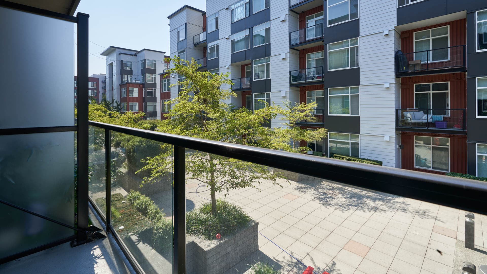 Veloce Apartments 7 of 9