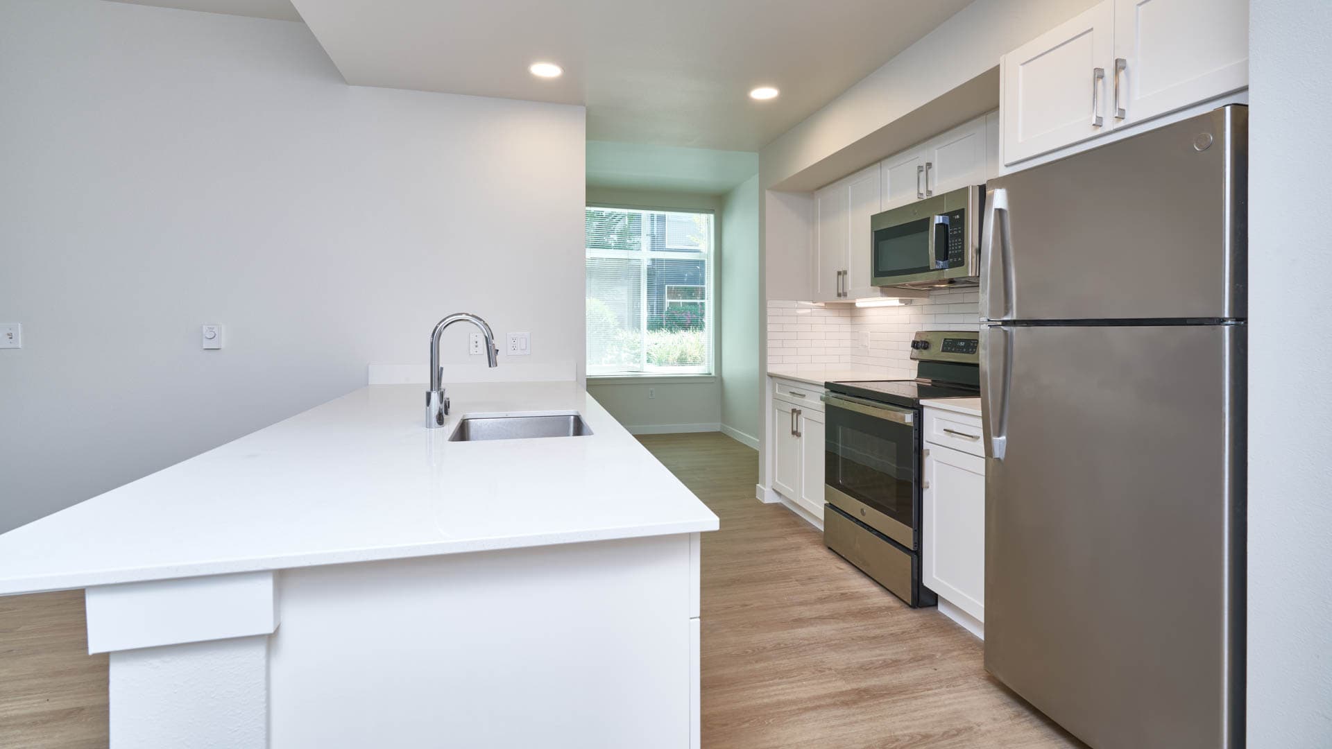 Veloce Apartments 5 of 11