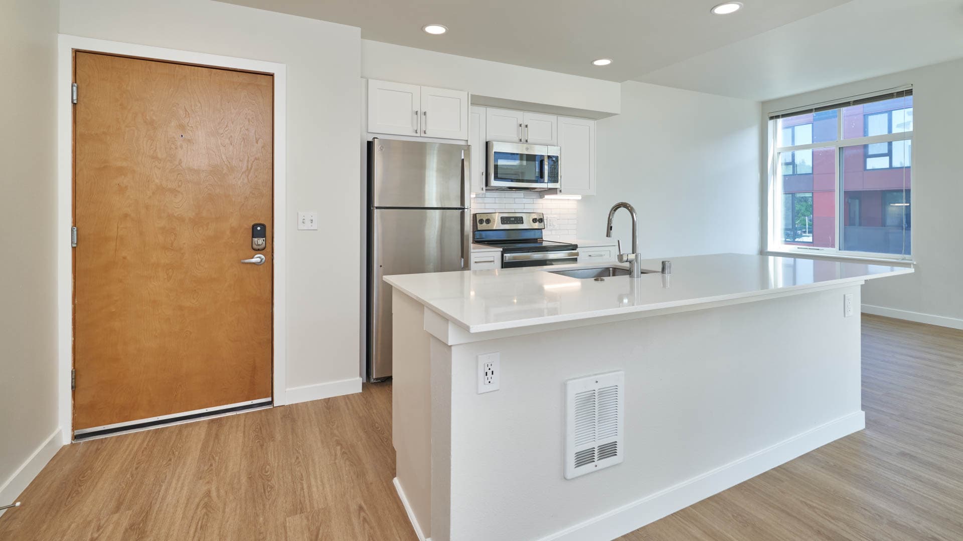 Veloce Apartments 5 of 11