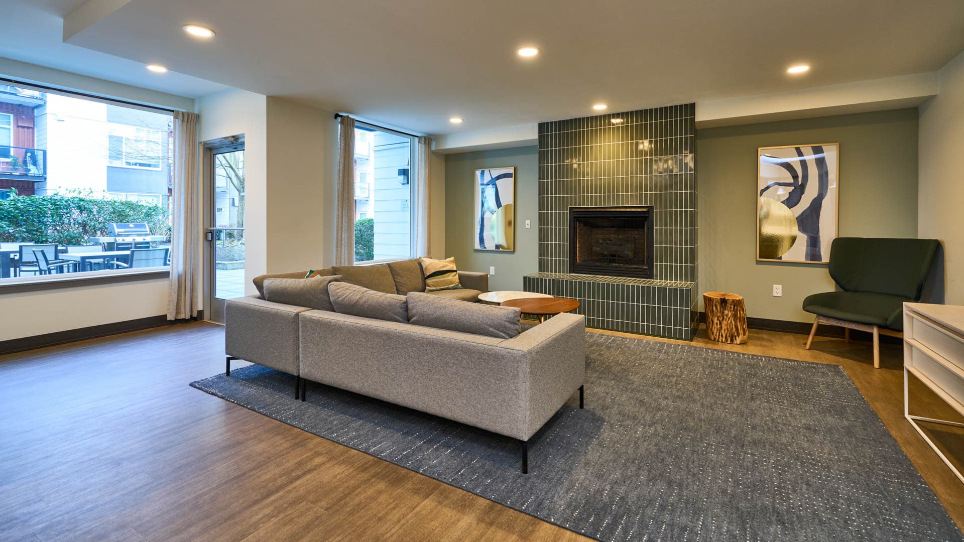 Veloce Apartments 40 of 57