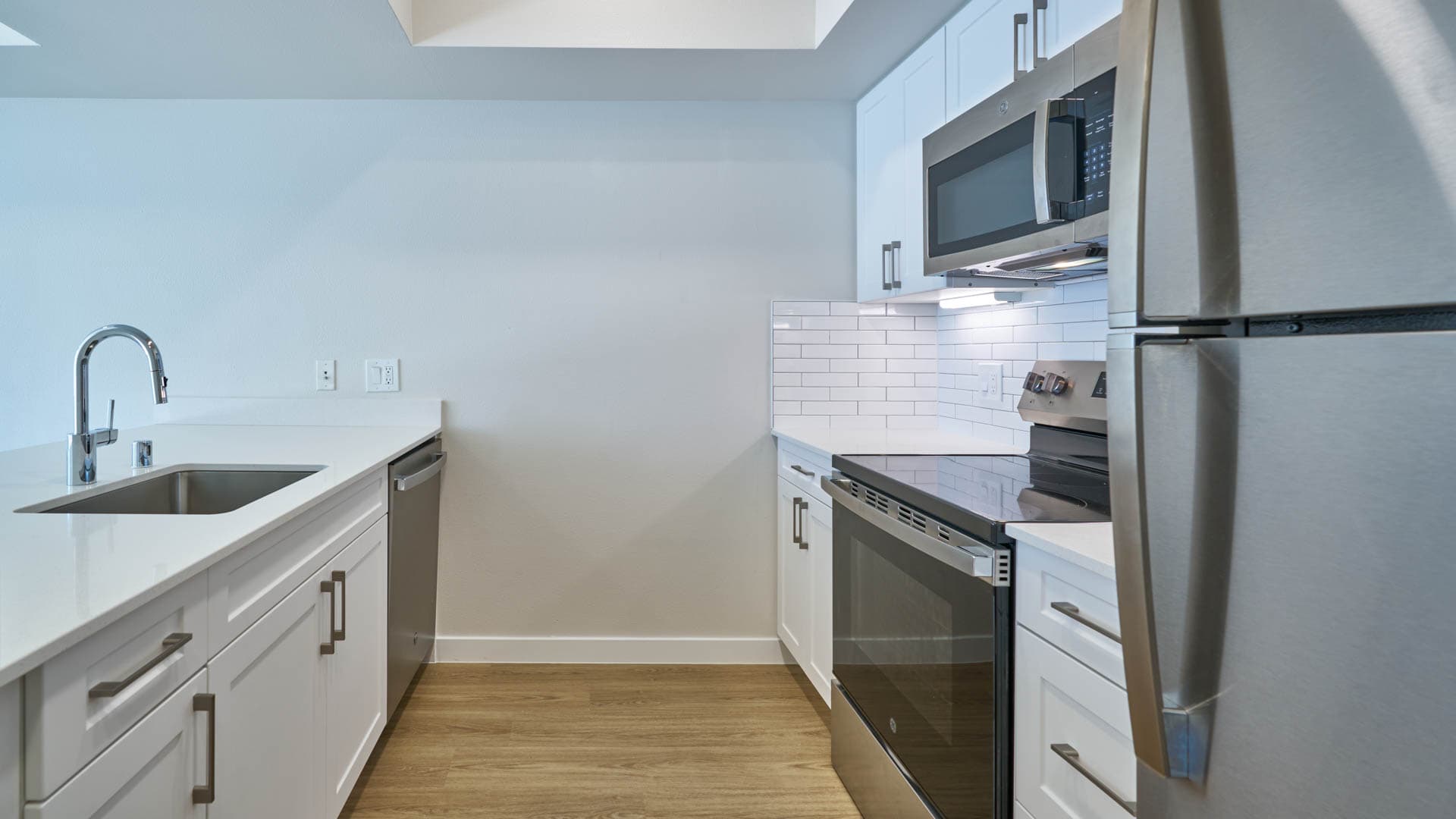 Veloce Apartments 3 of 12