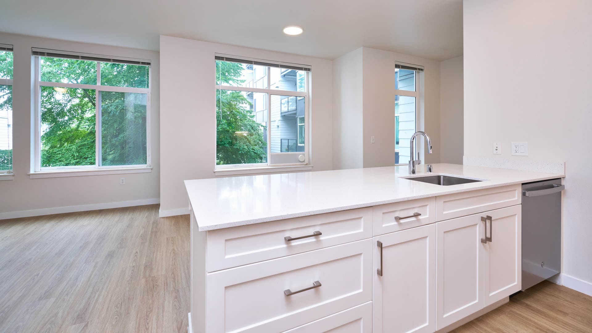 Veloce Apartments 5 of 8