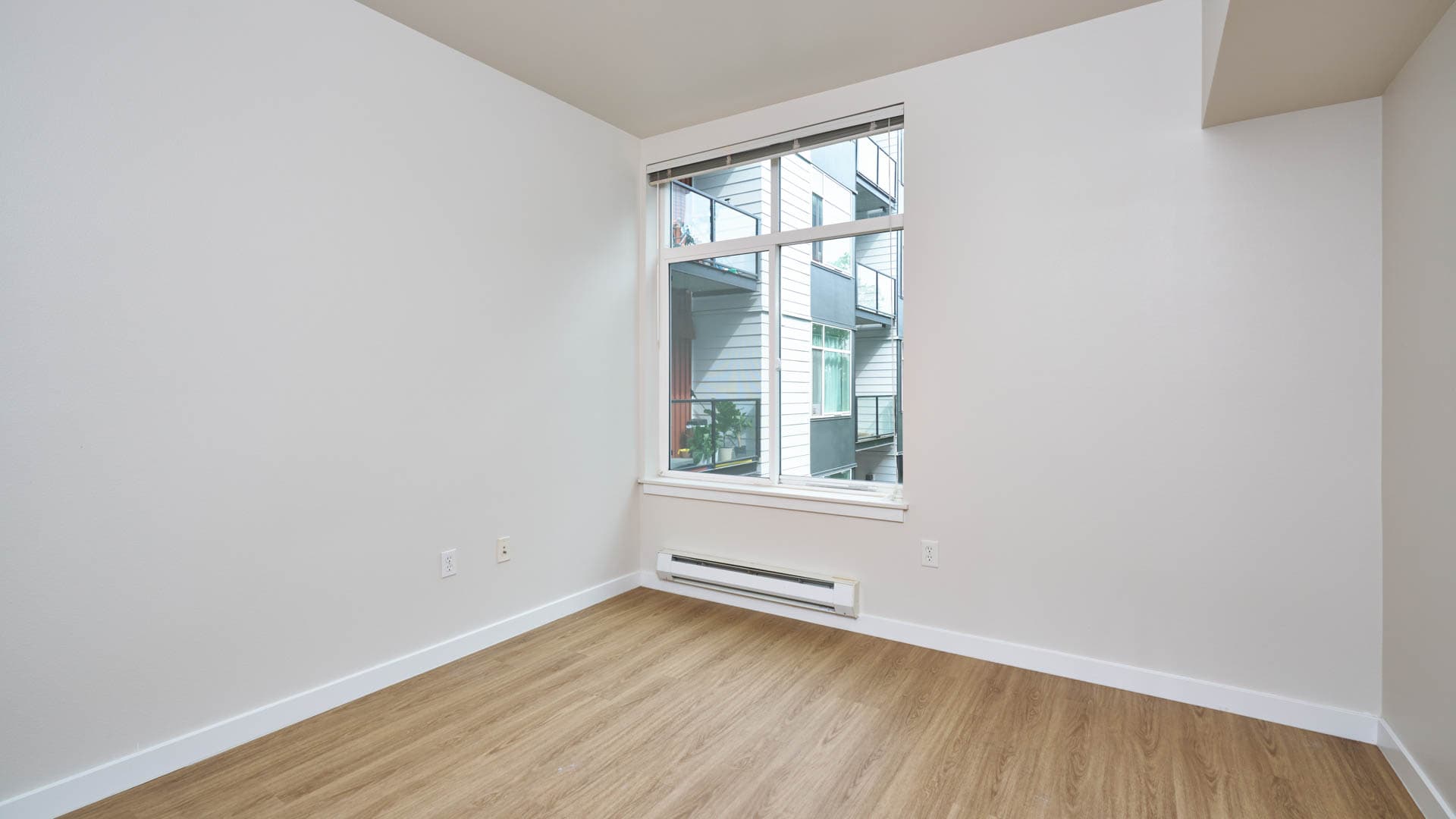 Veloce Apartments 2 of 8