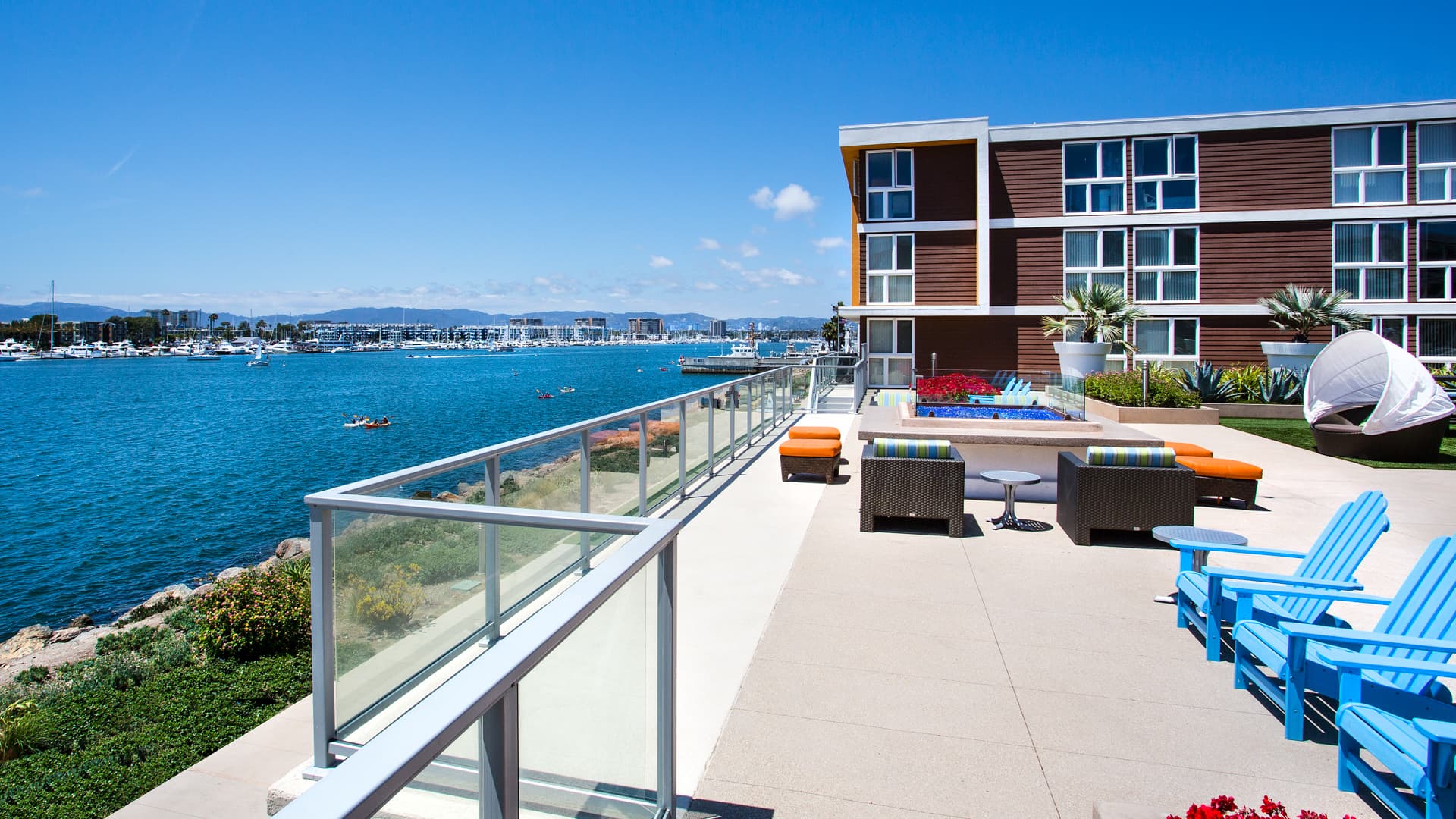 Breakwater at Marina del Rey Apartments 46 of 71