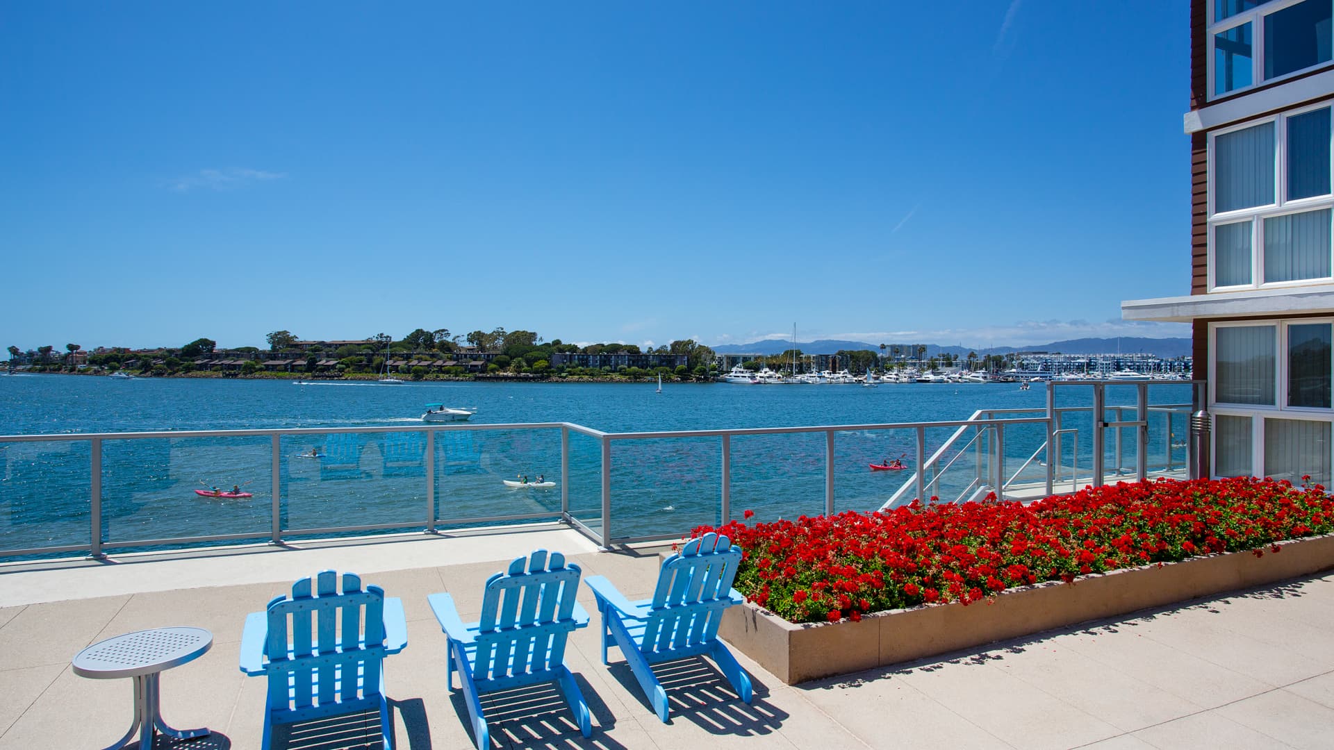 Breakwater at Marina del Rey Apartments 58 of 71
