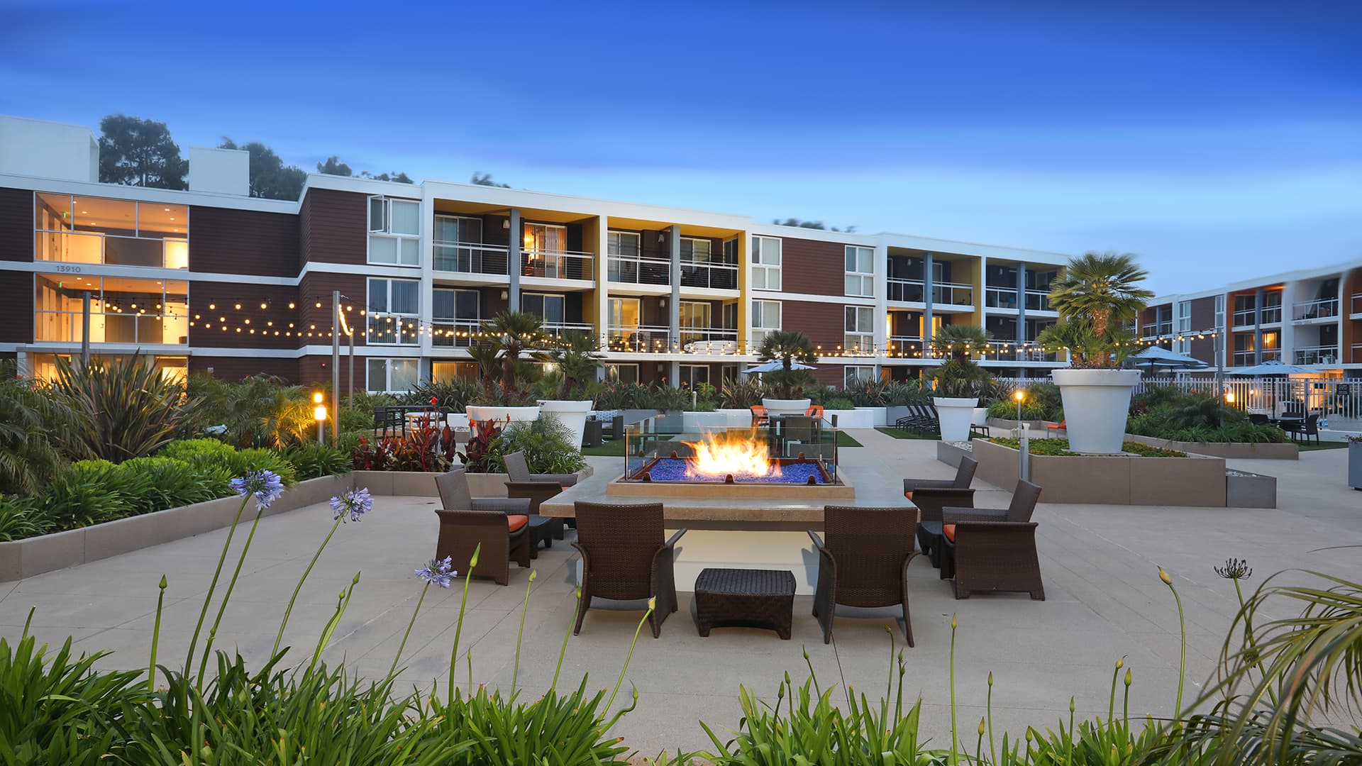 Breakwater at Marina del Rey Apartments 43 of 71