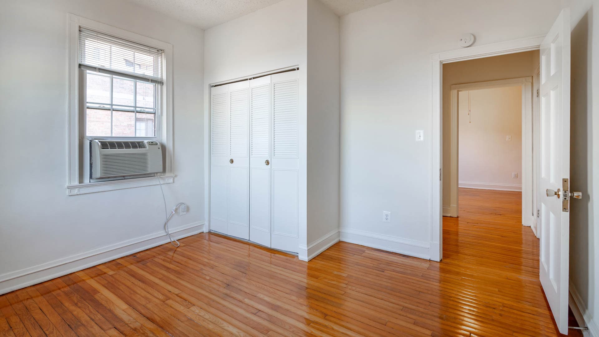 Connecticut Heights Apartments 2 of 10