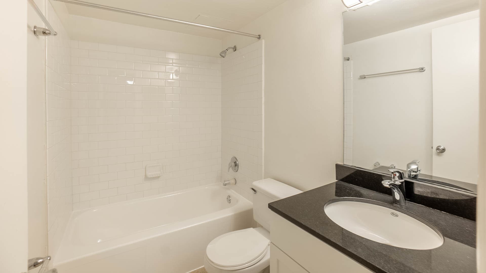 Connecticut Heights Apartments 6 of 10