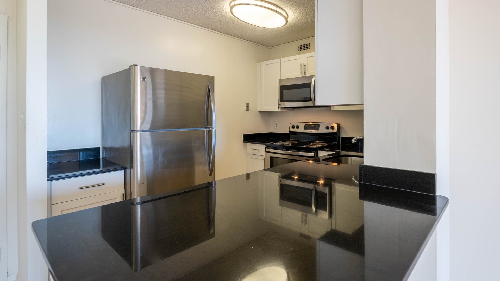 Connecticut Heights Apartments 4 of 6