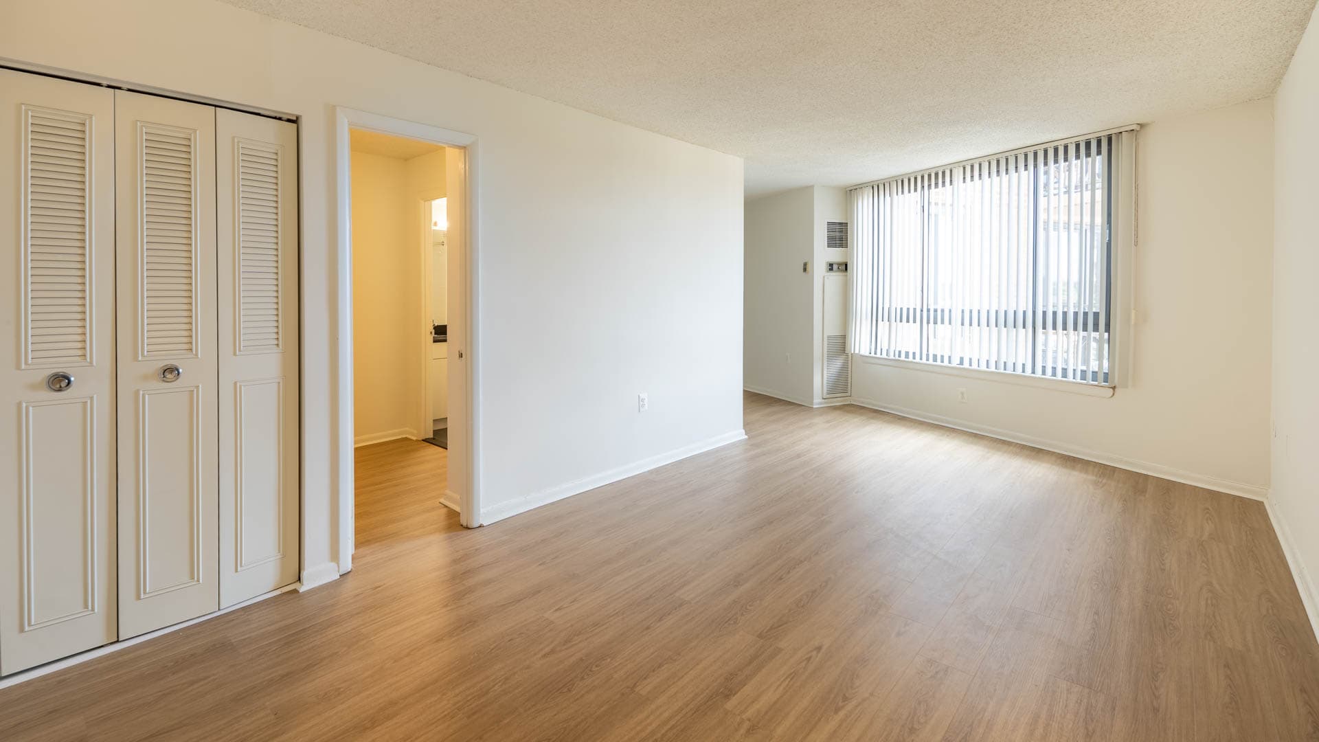 Connecticut Heights Apartments 3 of 4