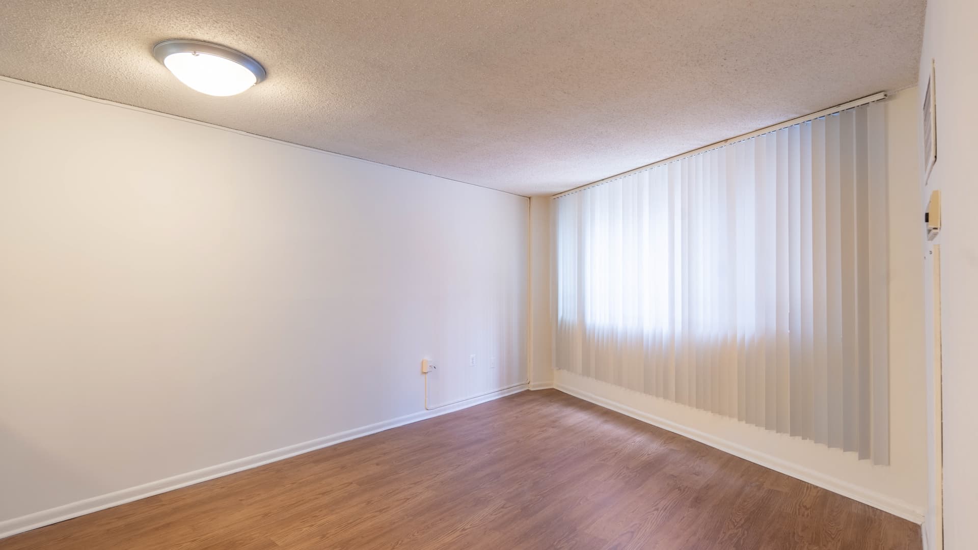 Connecticut Heights Apartments 2 of 8