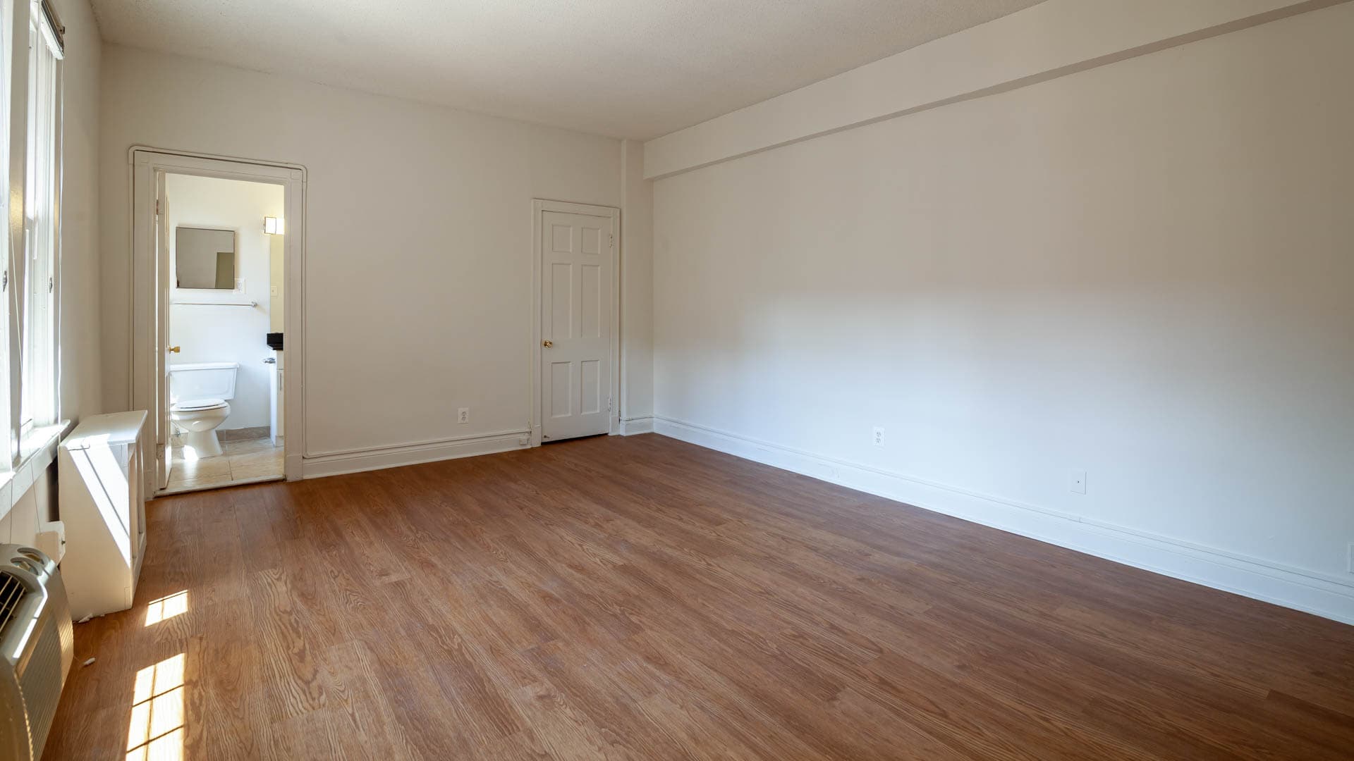 Connecticut Heights Apartments 2 of 4
