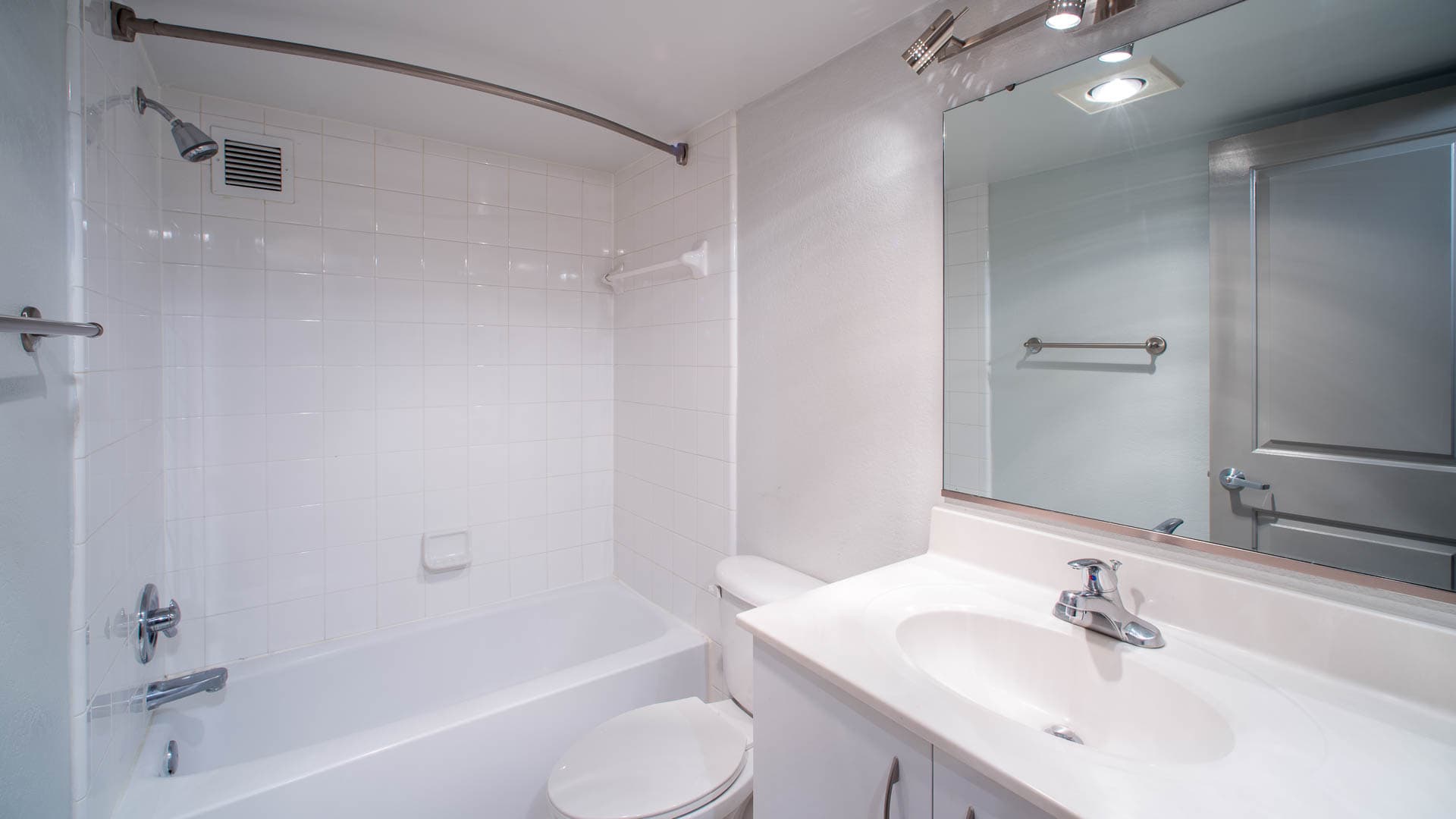 The Samuel at Dupont Circle Apartments 1 of 3