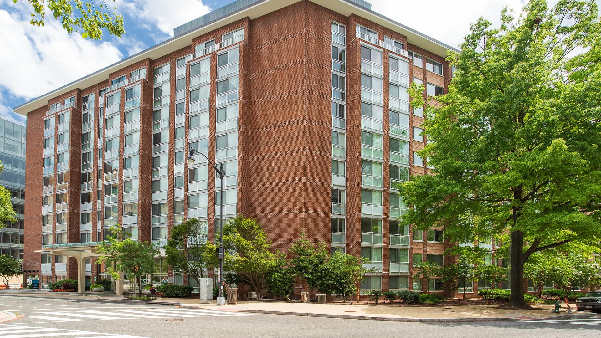 The Samuel at Dupont Circle Apartments 1 of 8