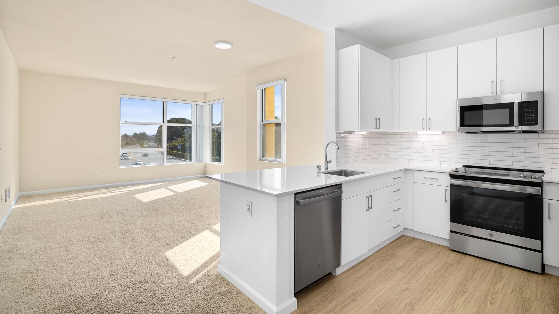 South City Station Apartments 6 of 8