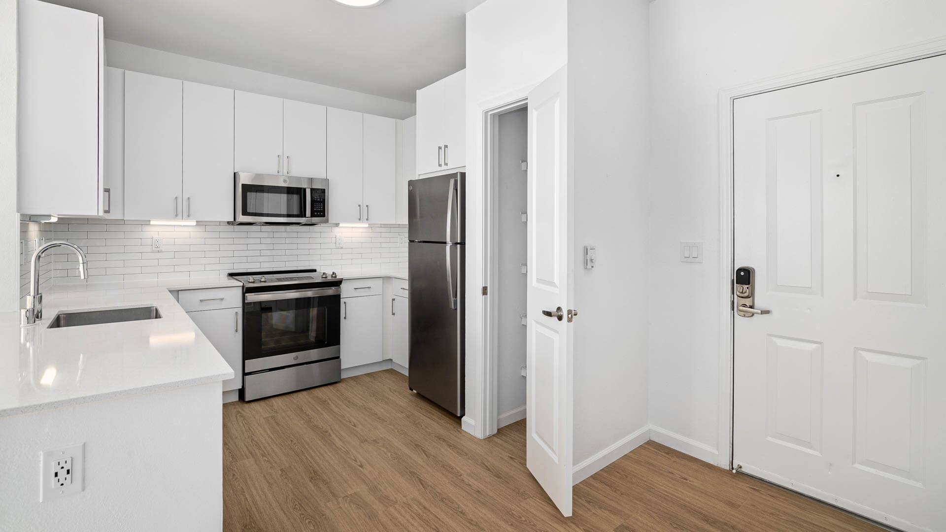 South City Station Apartments 5 of 8
