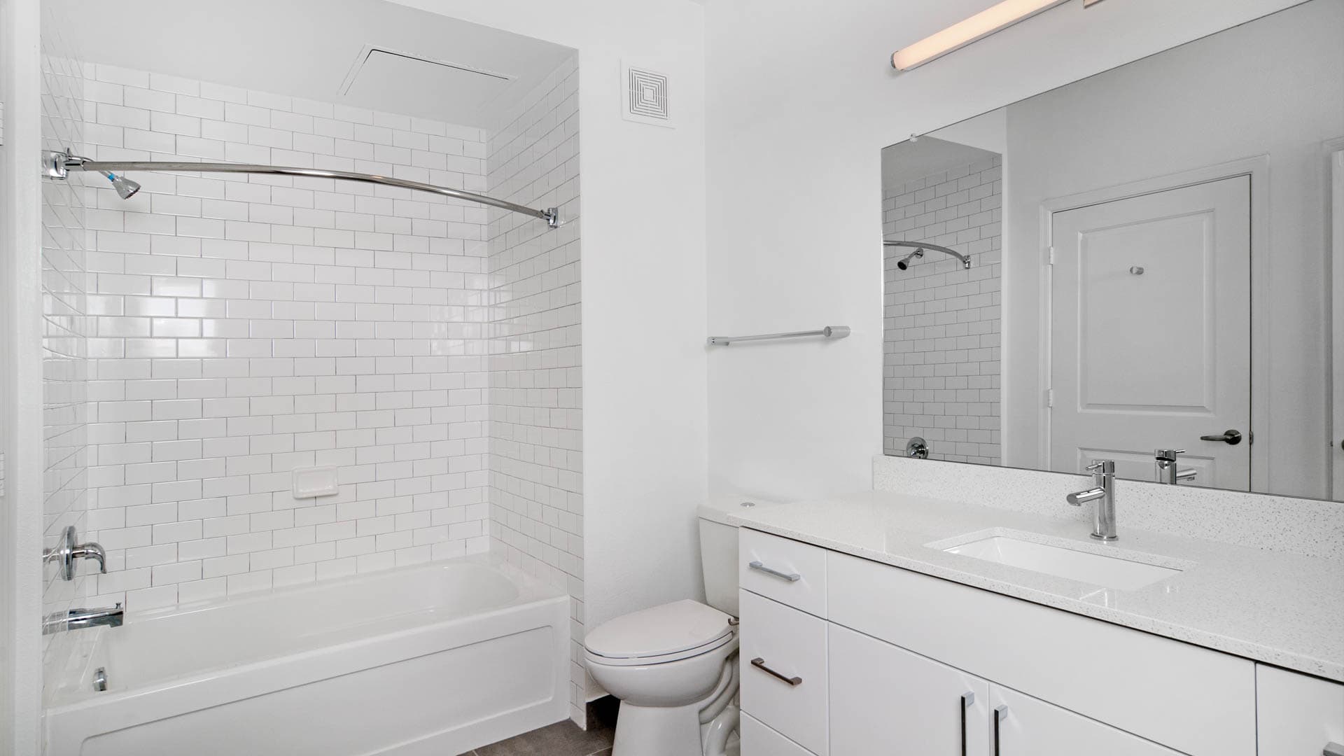 South City Station Apartments 6 of 10