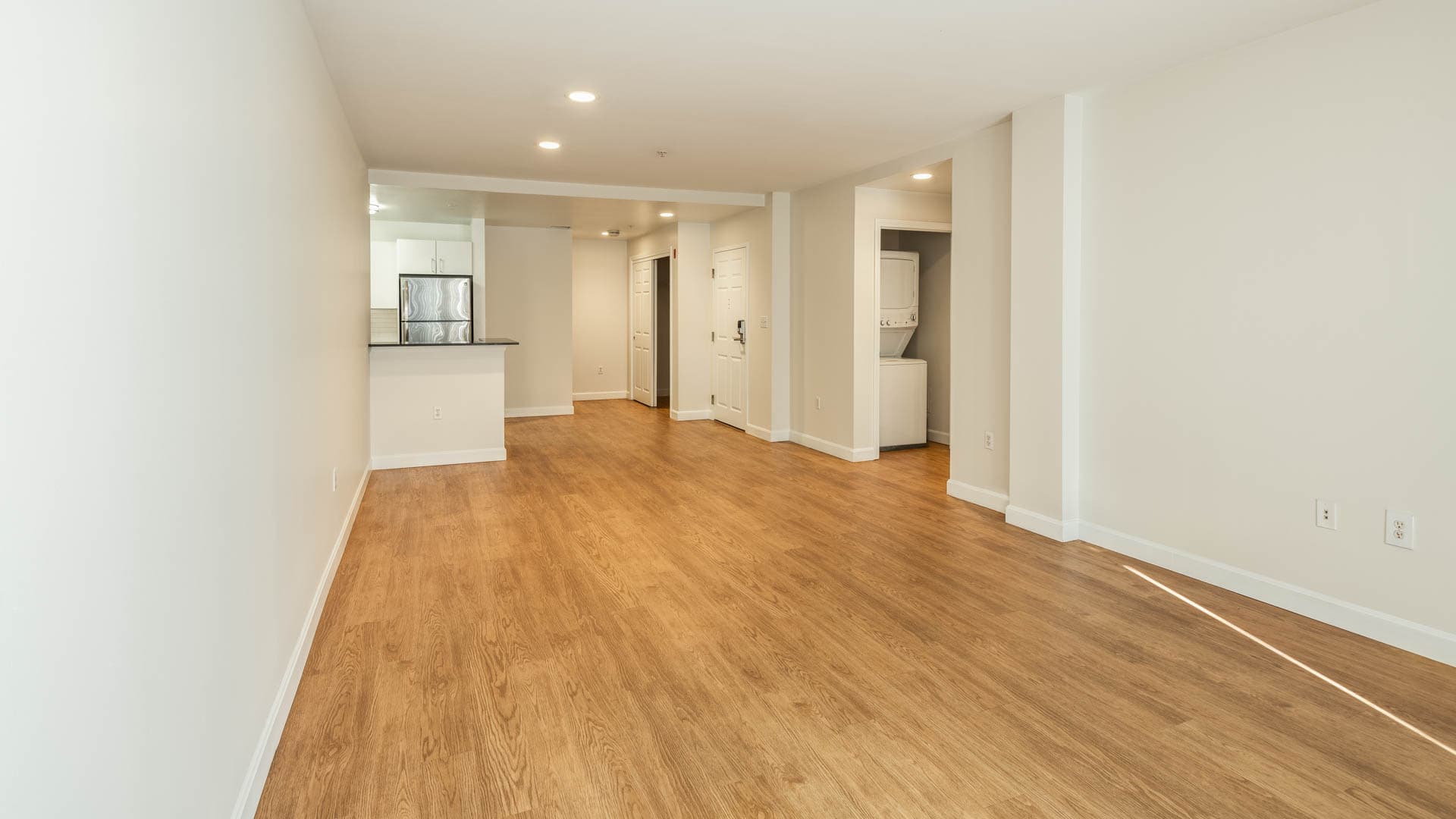 Cronin's Landing Apartments 3 of 8