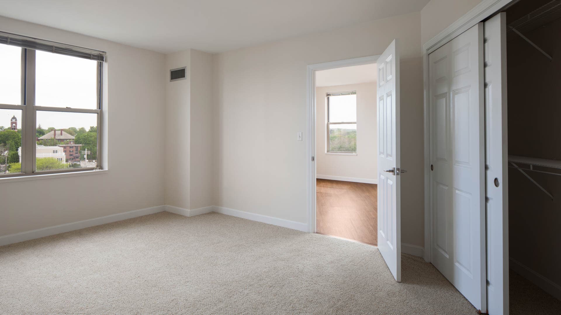Cronin's Landing Apartments 1 of 5