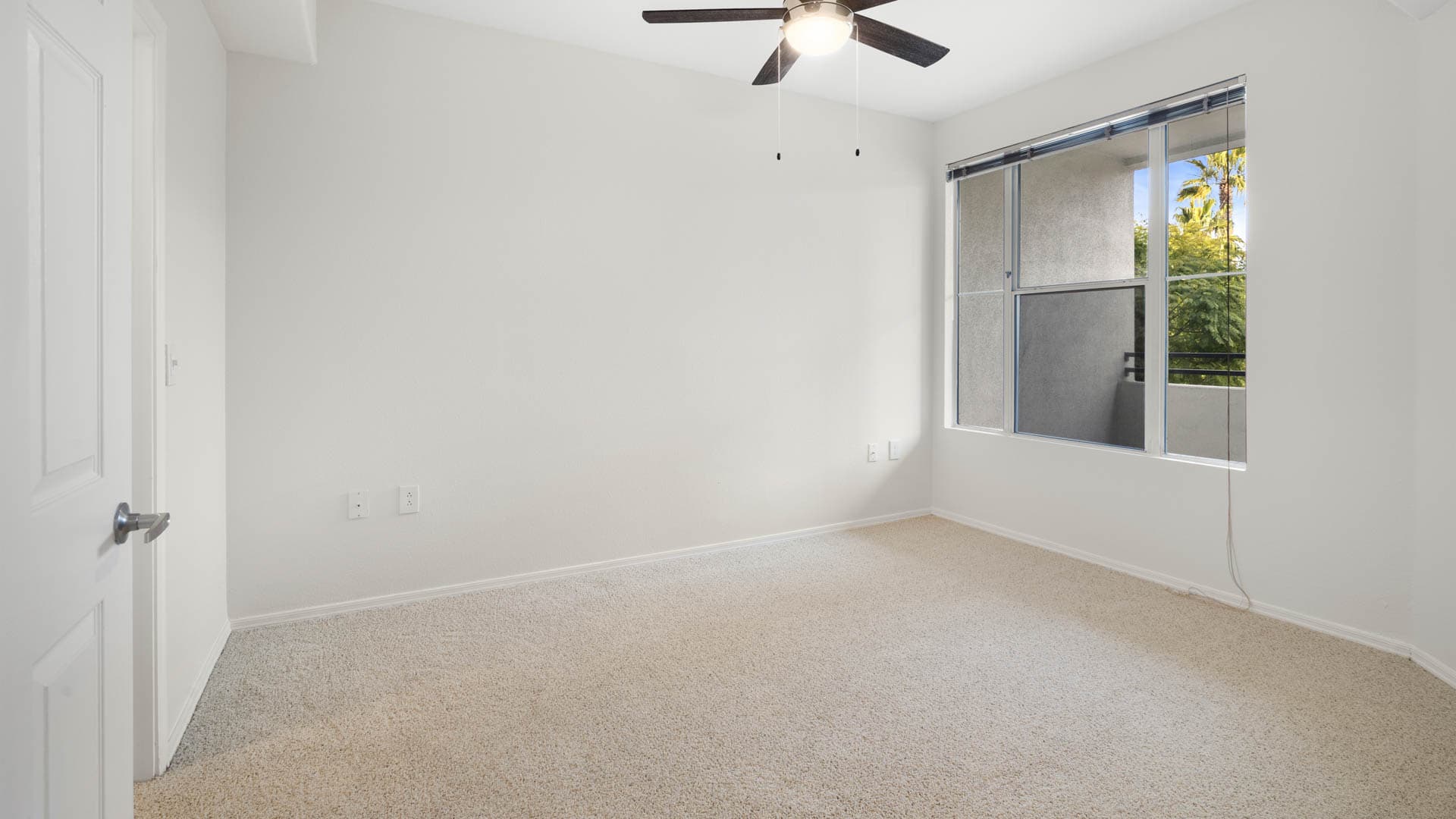 Archstone Fremont Center Apartments 2 of 8