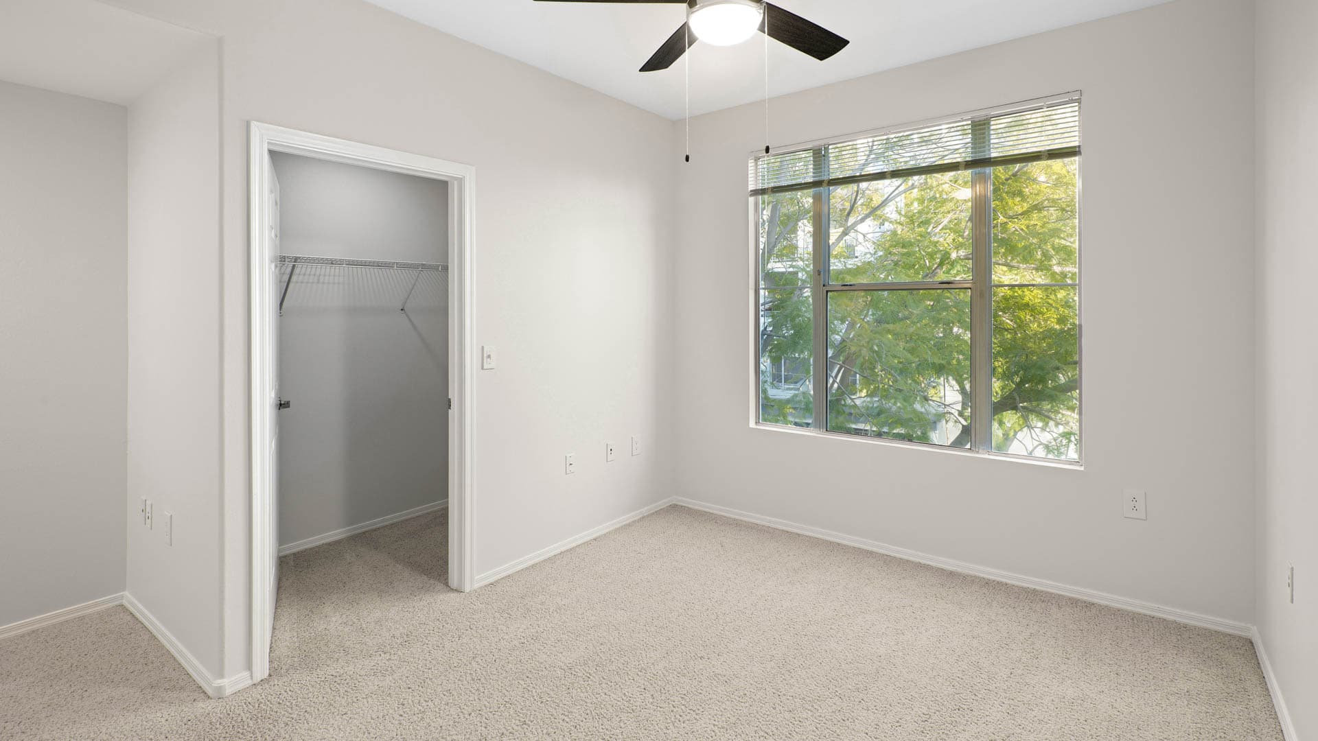 Archstone Fremont Center Apartments 25 of 37