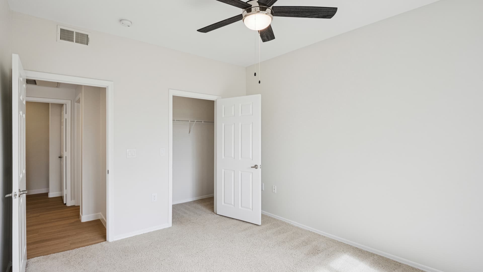 Archstone Fremont Center Apartments 3 of 11